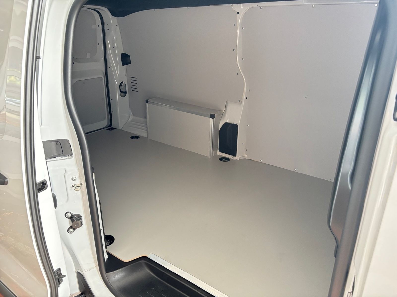 Peugeot Expert Kasten BlueHDi 120 L3 LED KAMERA KLIMA