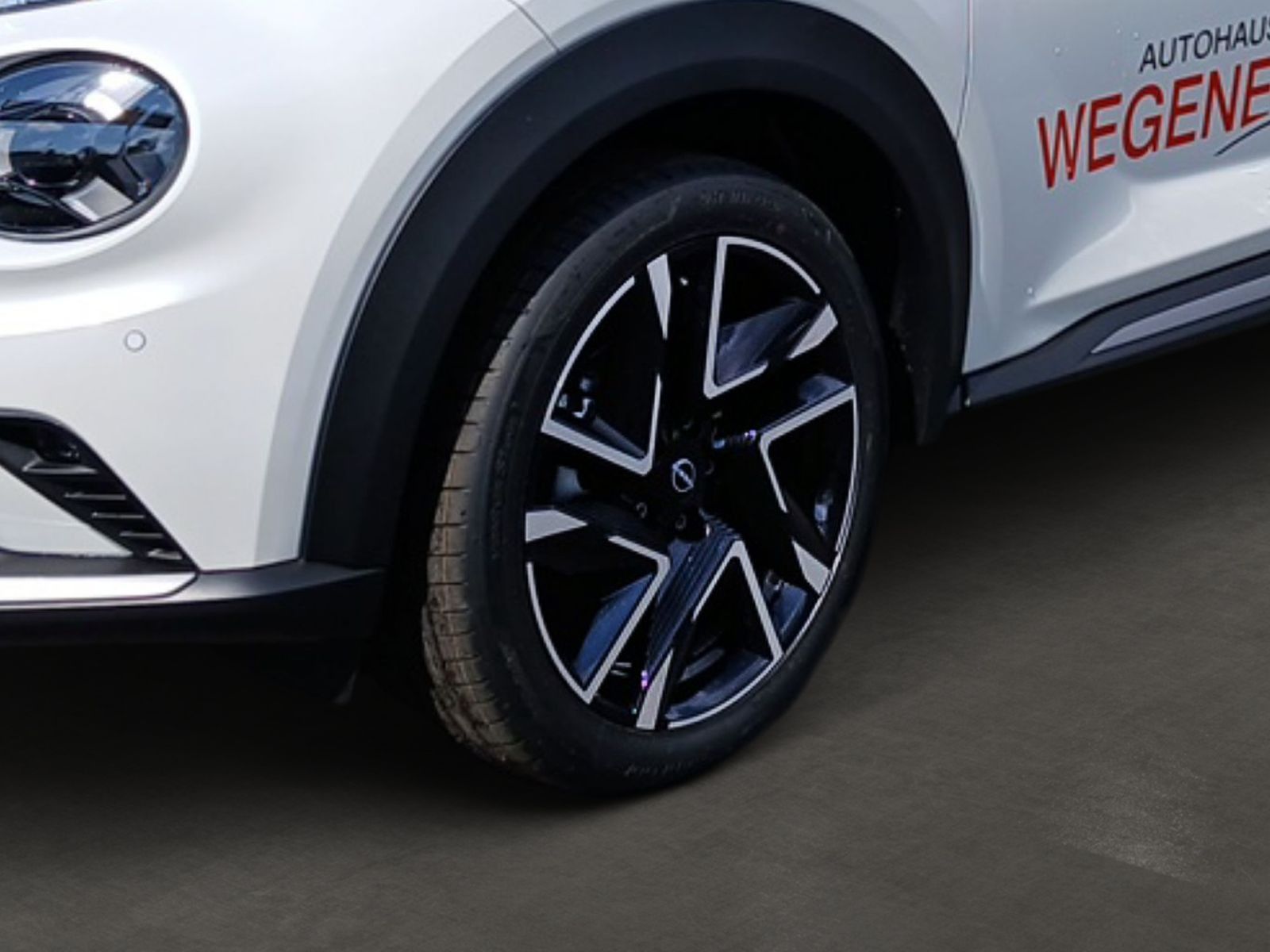 NISSAN JUKE N-DESIGN 6MT 19"LM SHZ 360°KAM Alcantara®