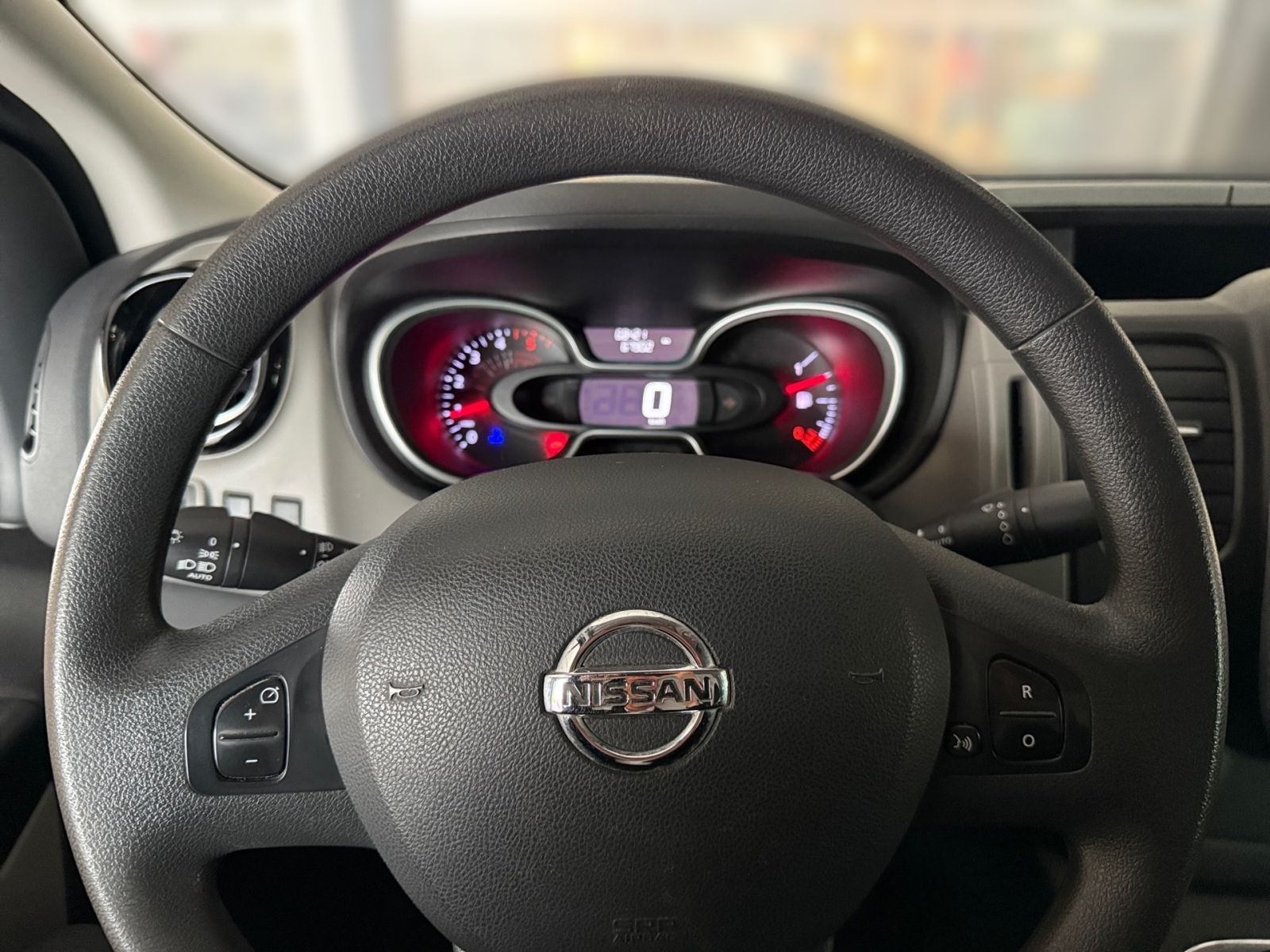 NISSAN NV300 COMFORT KASTEN L1H1 2,7t KLIMA AHK KAMERA