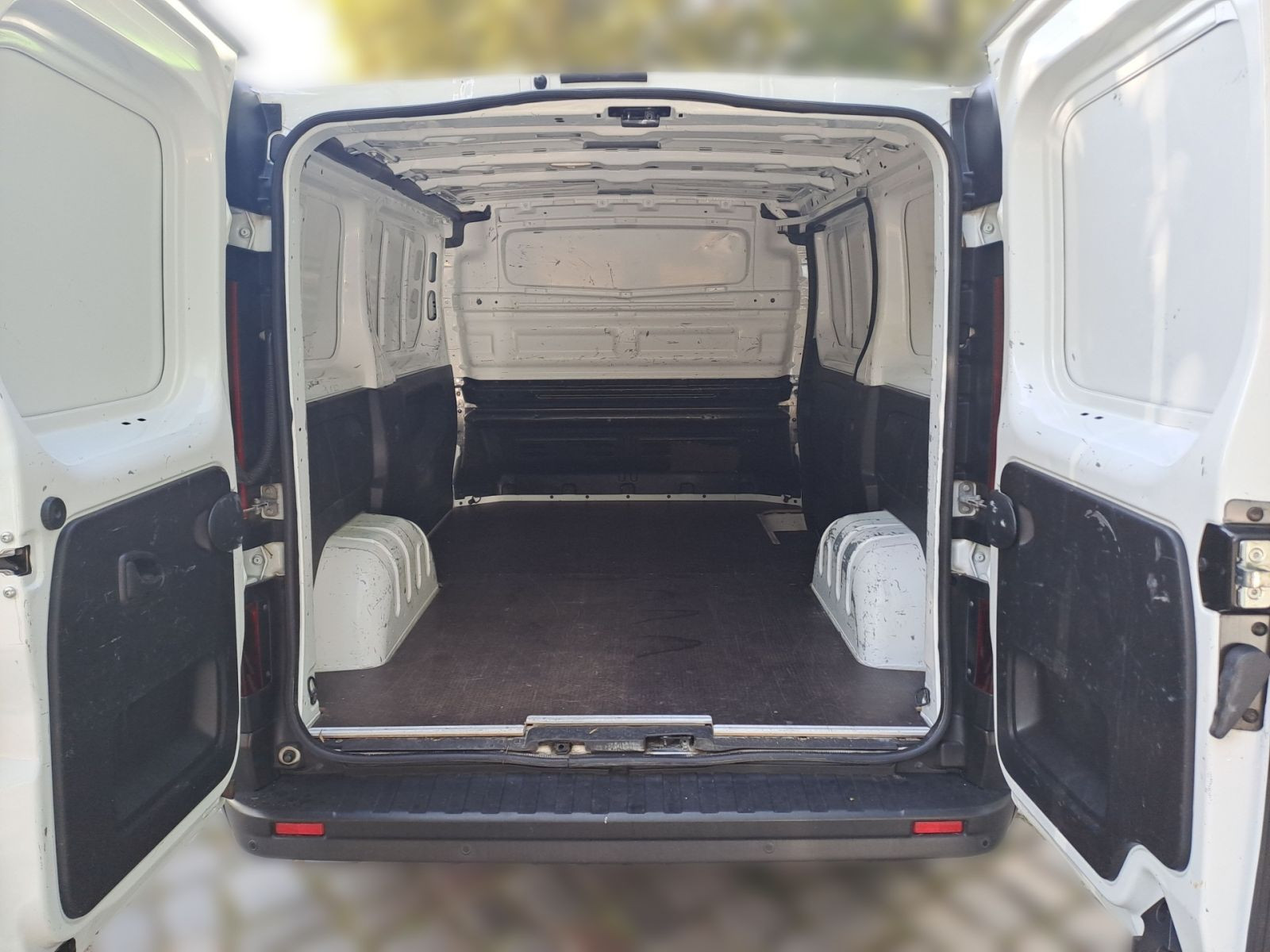 Nissan Primastar Kasten L1H1 2,8t Visia Klima*Radio