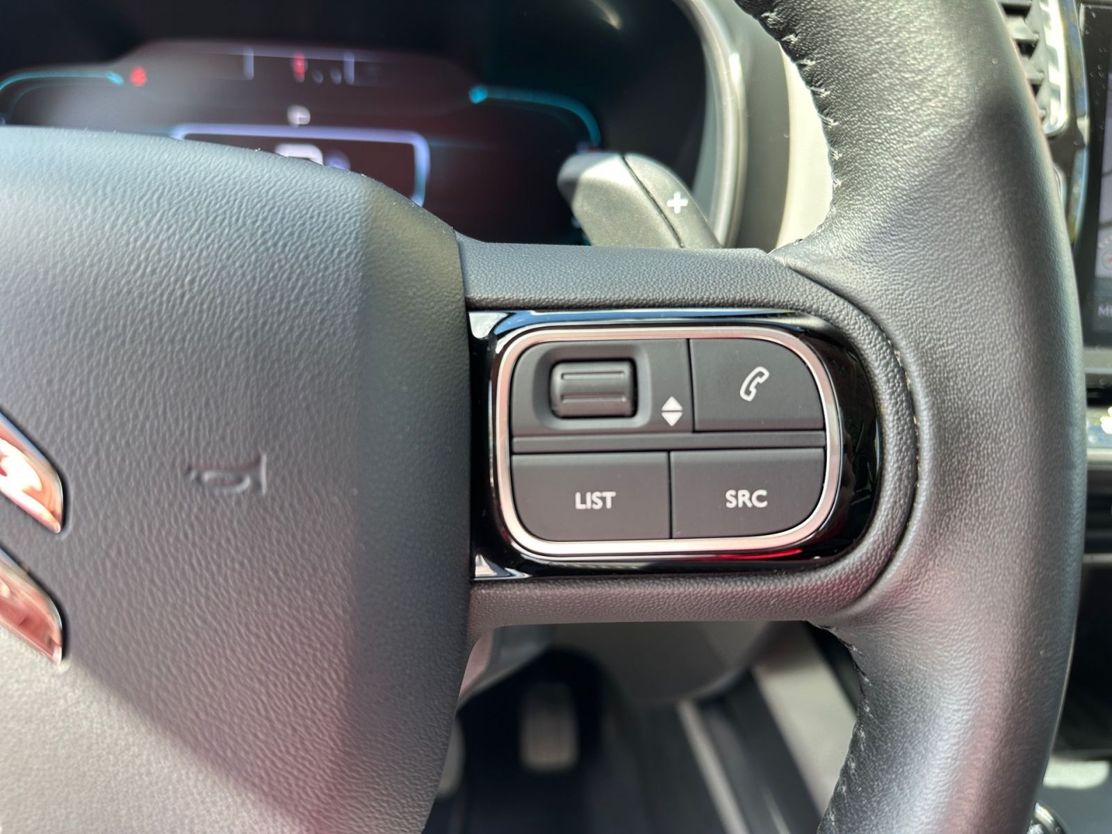 Citroën C5 Aircross 2.0 BlueHDi180 AHK*Navi*Pano*DAB*PDC