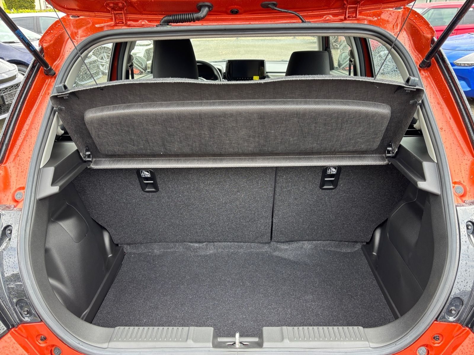 SUZUKI SWIFT CLUB HYBRID