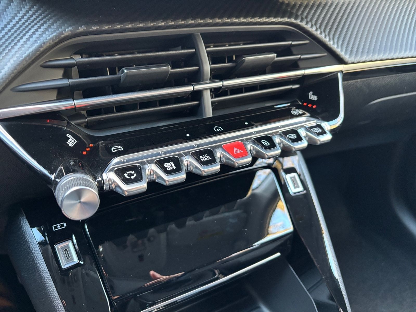 PEUGEOT 208 Allure 100 1.2 PureTech Kamera*SHZ*LED*