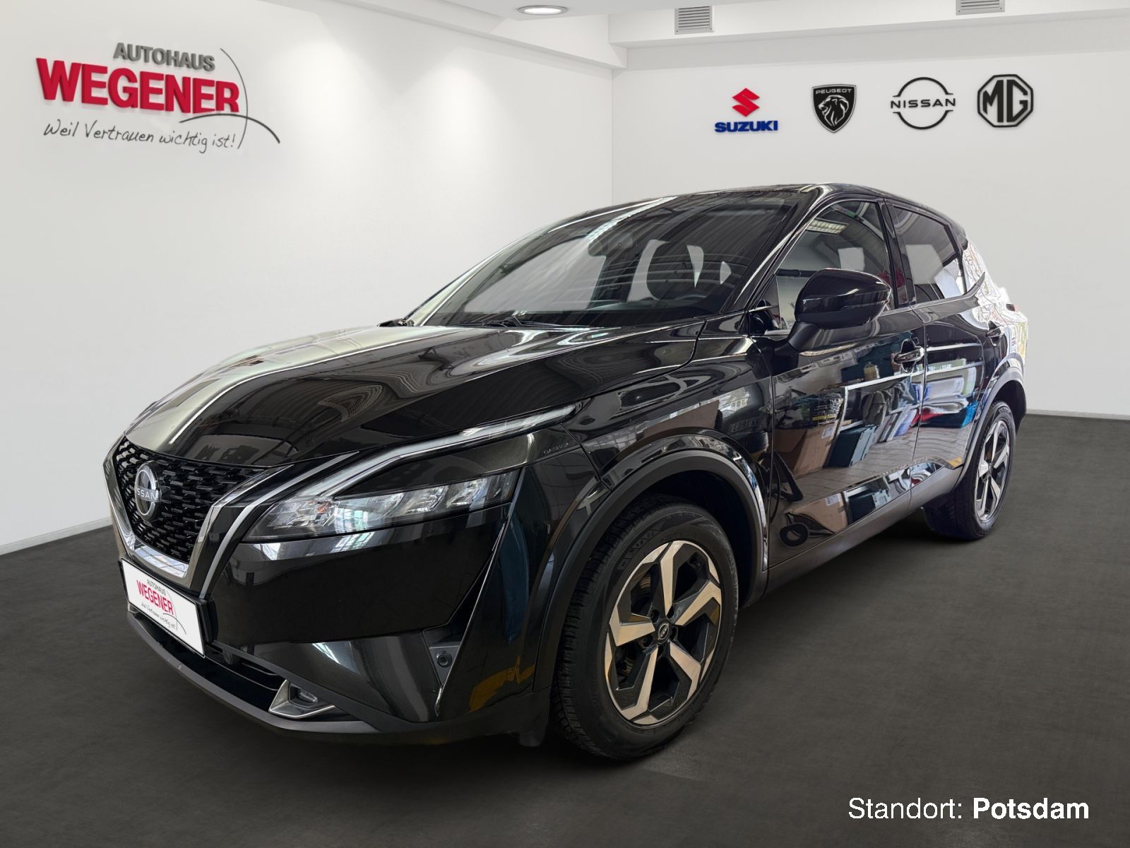 NISSAN Qashqai 1.3 DIG-T N-Connecta Navi*360°*CarPlay