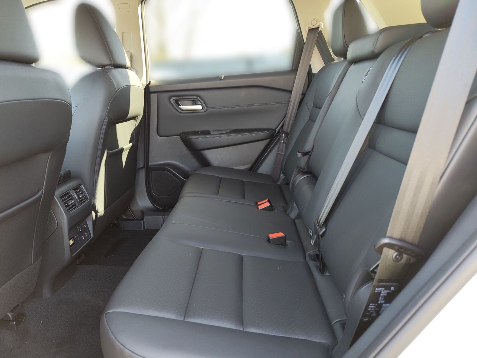 NISSAN X-TRAIL 1.5 VC-T MHEV N-Connecta Navi * Pano