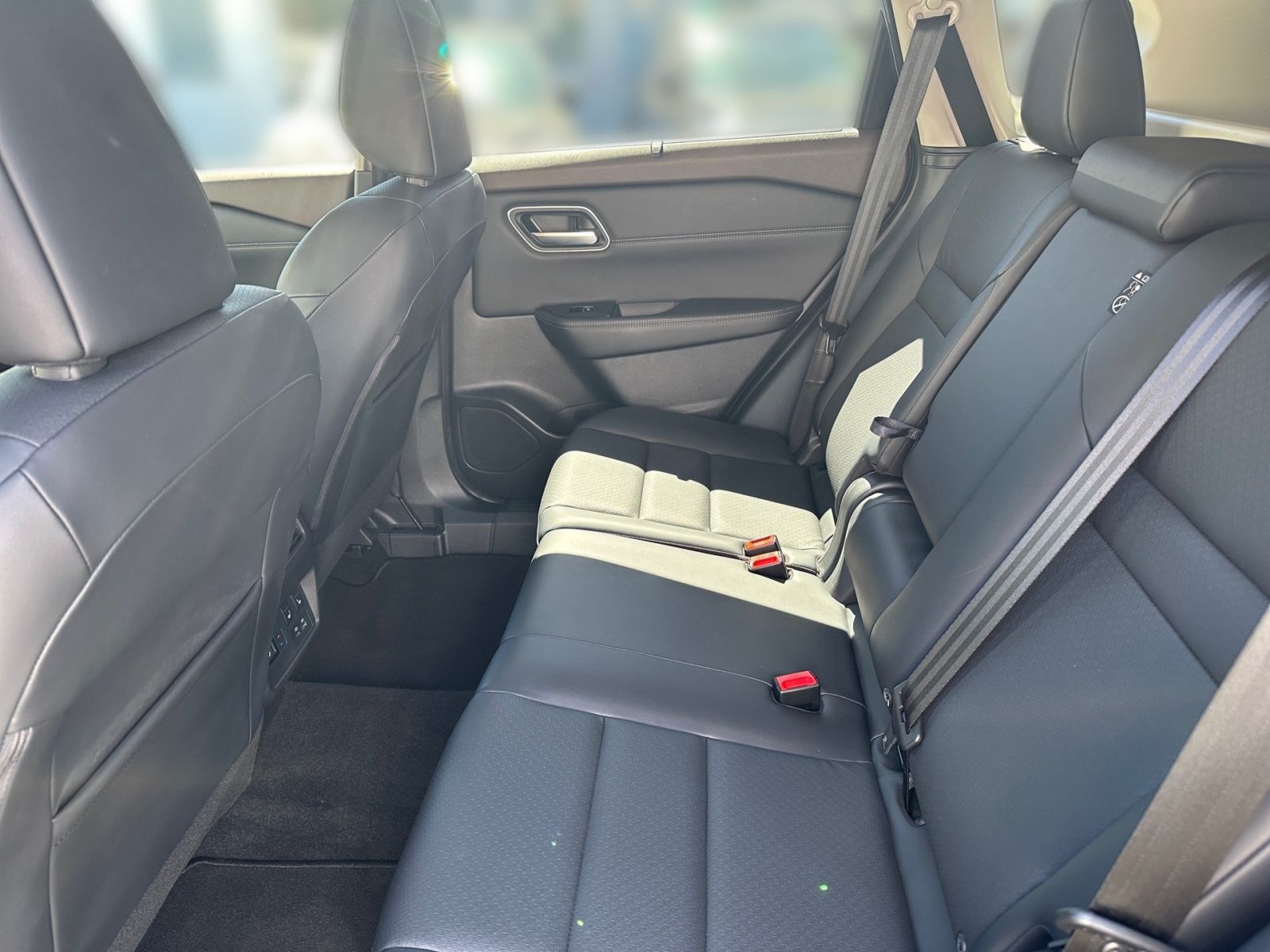 NISSAN X-Trail Tekna 1.5 VC-T MHEV Winter HeadUp 360°