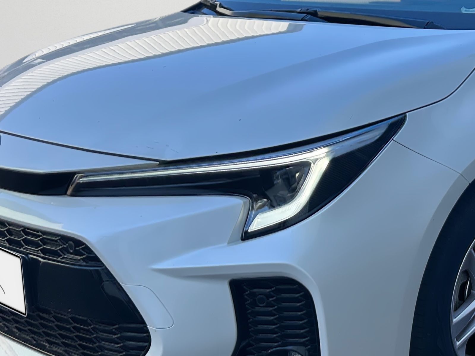 SUZUKI Swace 1.8 Comfort+ CVT Hybrid Navi*CarPlay