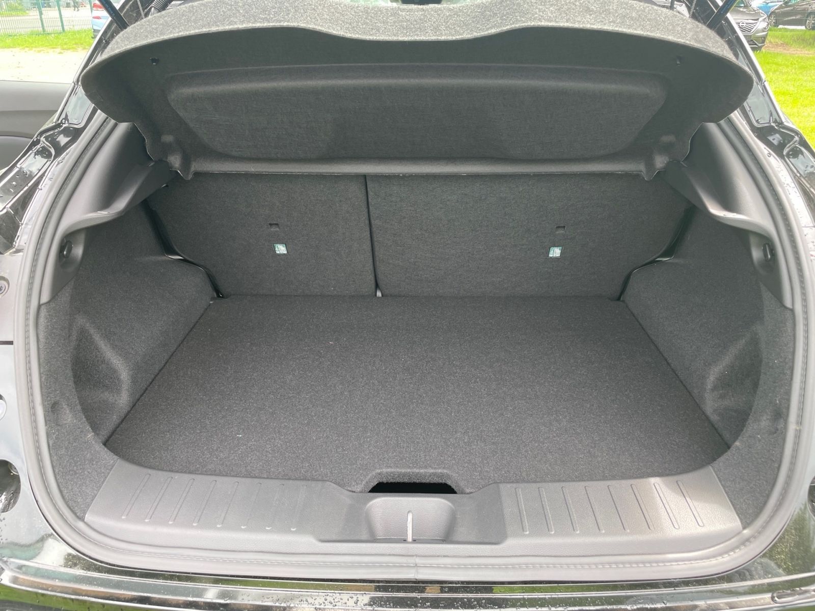 NISSAN JUKE ACENTA 1.0 DIG-T 114 PS 7DCT NAVI KLIMA SHZ