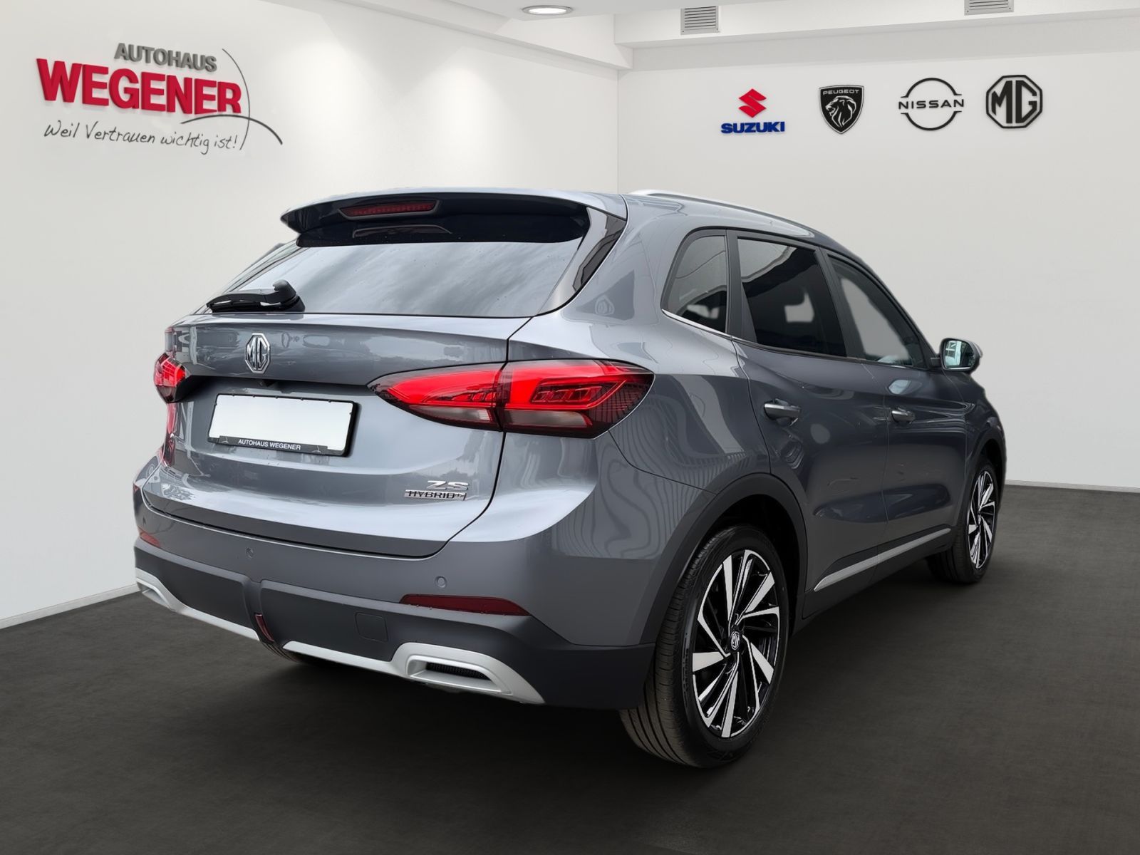 MG MG ZS Hybrid+ Luxury MY25.5