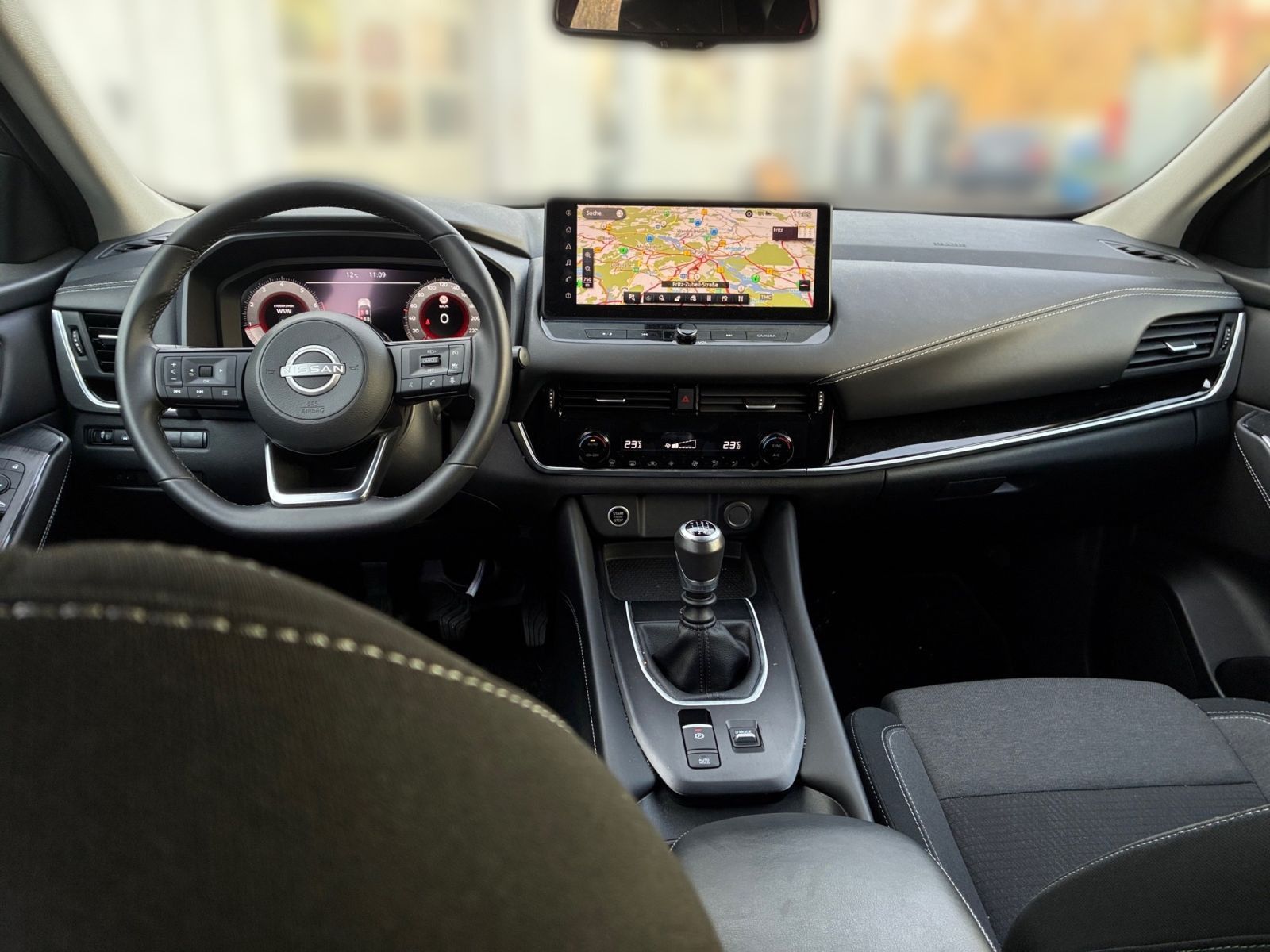 NISSAN QASHQAI 1.3 360°*Klimaaut*Totwinkel*CARPLAY*ACC