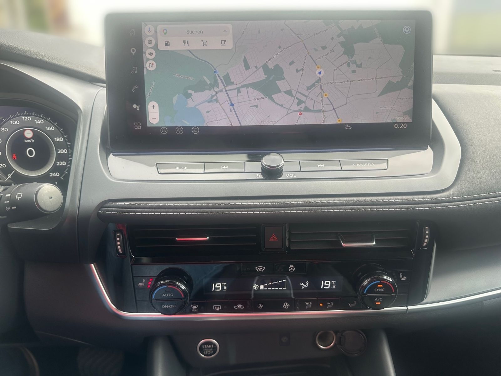 NISSAN Qashqai 1.3 DIG-T N-Connecta HeadUp*Navi*360°CAM