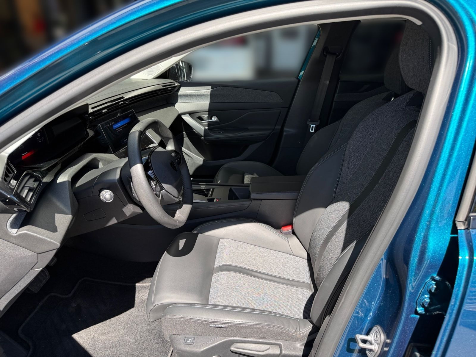 Peugeot 408 Allure Pack PureTech 130 EAT8 Navi*Totwinkel