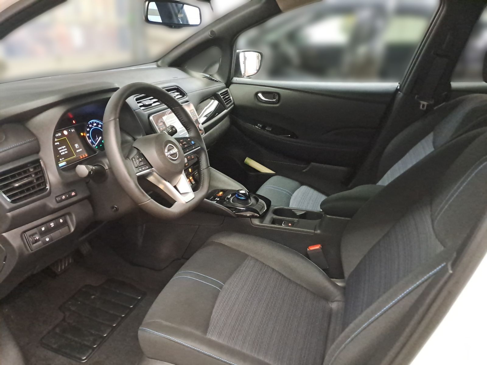 NISSAN Leaf *TAXI* N-Connecta RW-385km- LED Navi SHZ 36