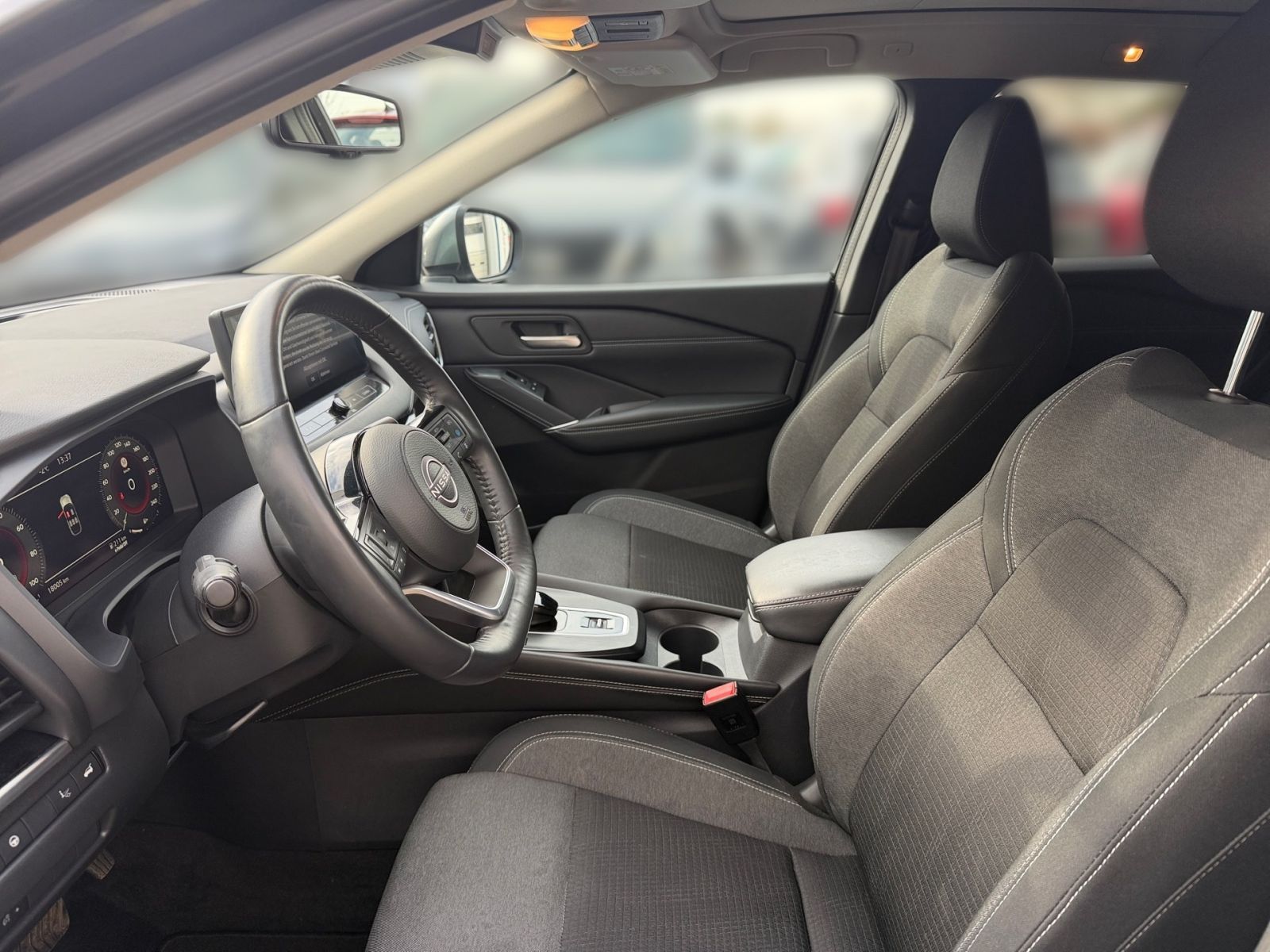 NISSAN QASHQAI 1.5 VC-T e-POWER N-Connecta Navi*Kamera