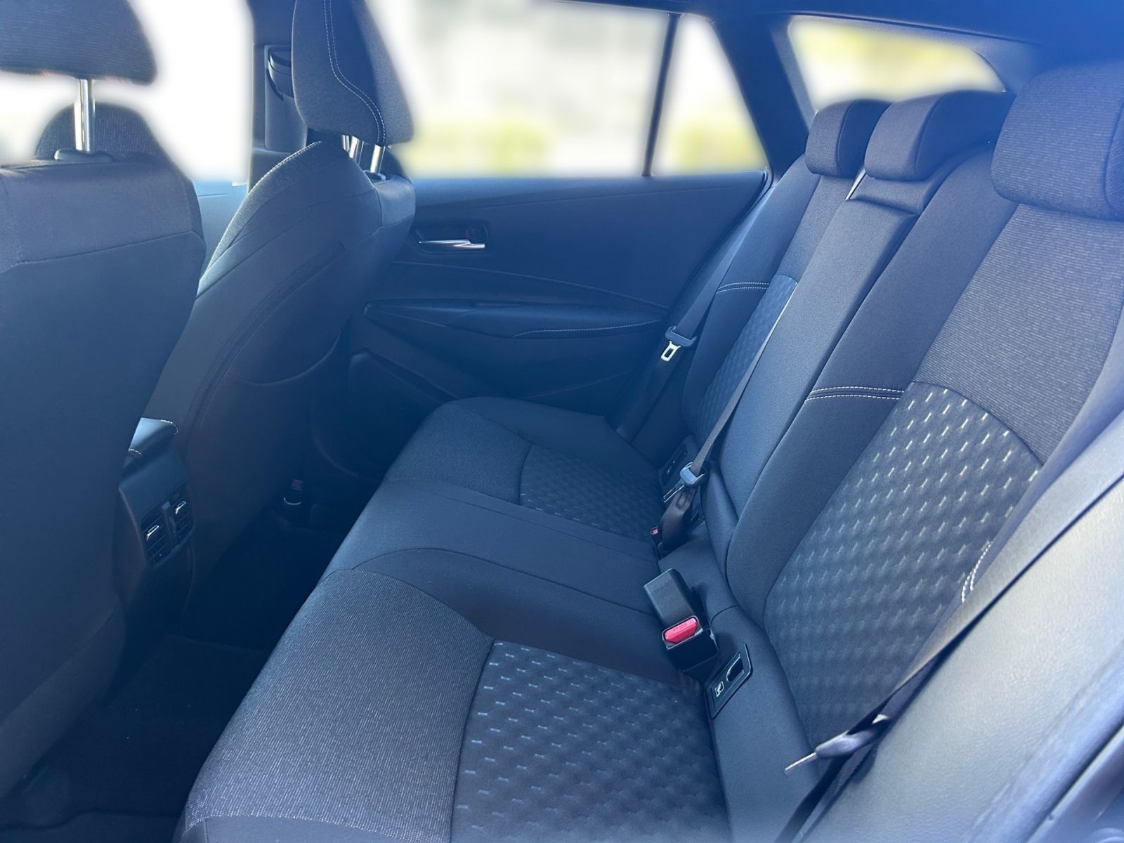 SUZUKI Swace 1.8 Comfort+ CVT Hybrid Navi*CarPlay