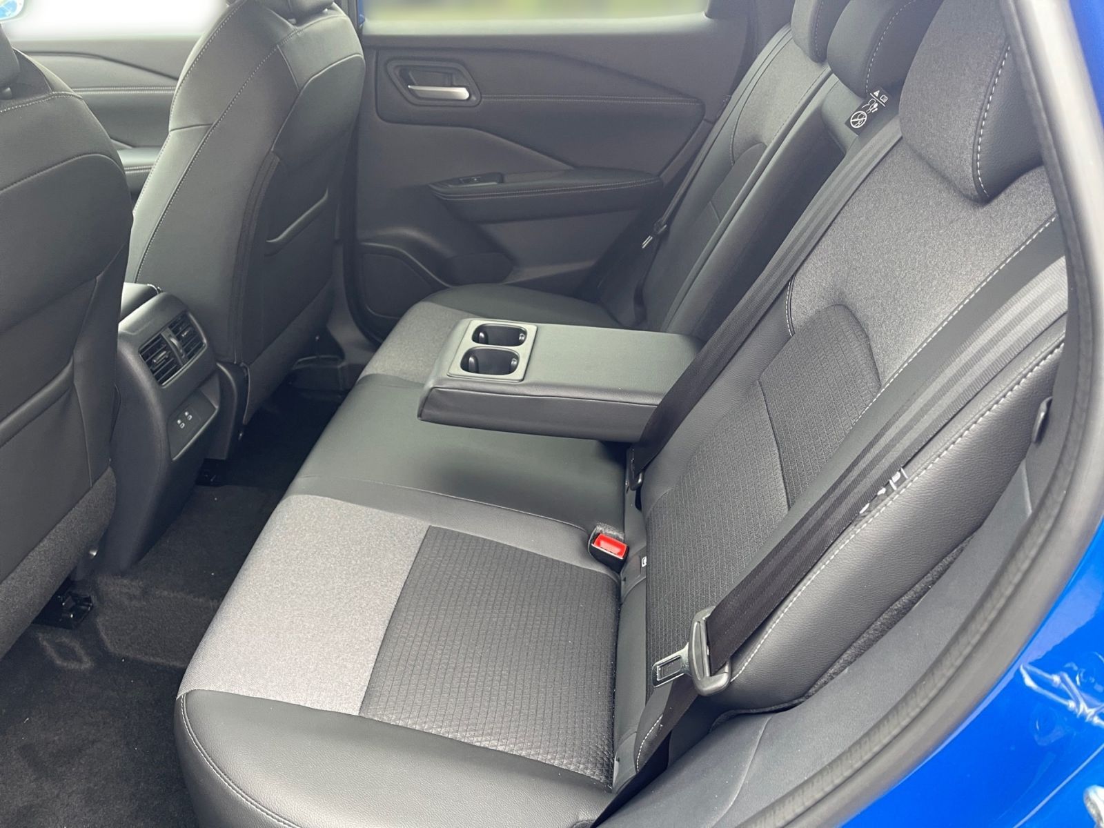 NISSAN QASHQAI N-CONNECTA 1.5 VC-T e-POWER KAMERA  WINT