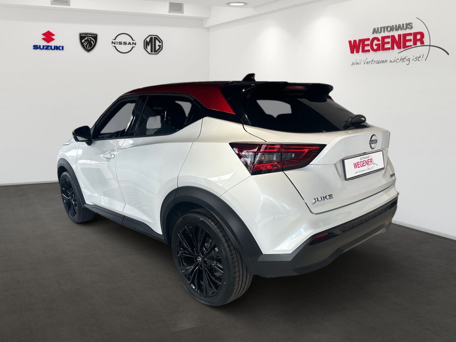 Nissan JUKE N-DESIGN 1.6 HYBRID 360° NAVI WINTER