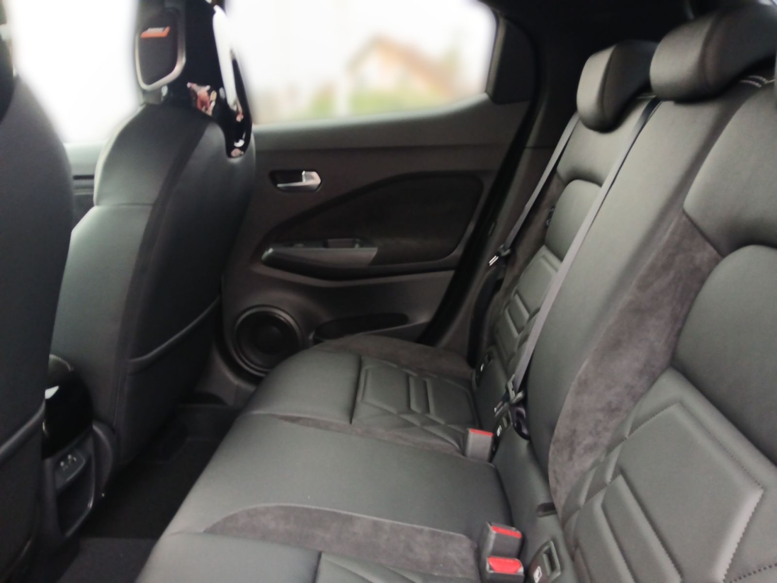 NISSAN JUKE N-DESIGN 1.6 HYBRID NAVI BOSE WINTER KAMERA