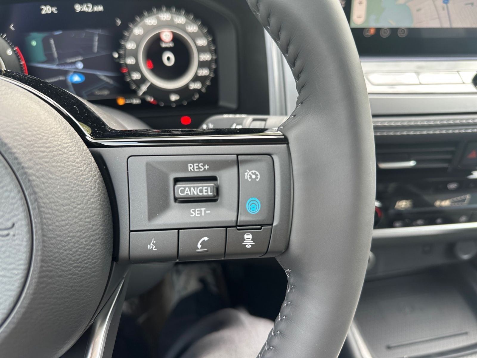 NISSAN QASHQAI N-CONNECTA 6MT MHEV Winter NAVI 360°