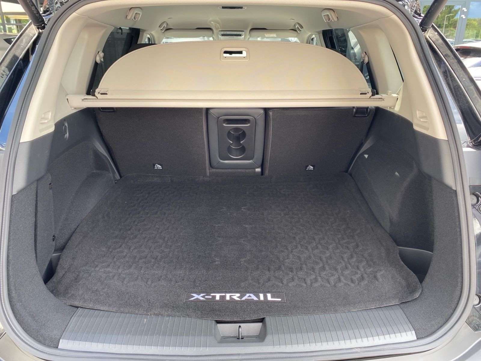 Nissan X-Trail Tekna 1.5 AT - 4x4 HUD LED LKA SWA SHZ BFS