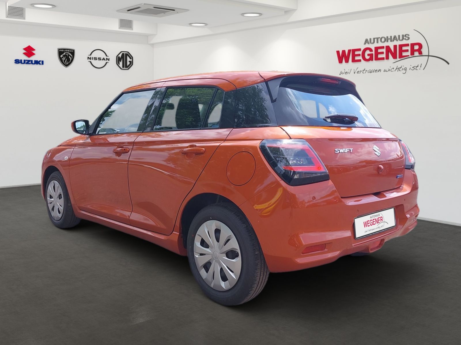 SUZUKI SWIFT CLUB HYBRID ACC*Navi*LED*PDC
