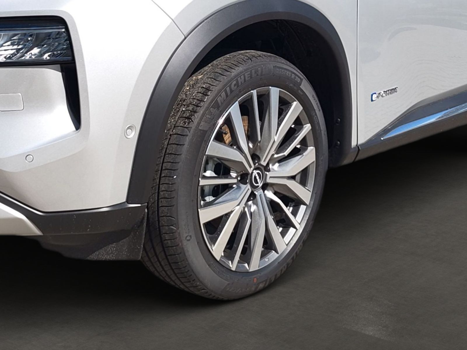 Nissan X-Trail Tekna 1.5 AT - HUD NAVI SHZ Keyless 360CAM ACC LKA SWA