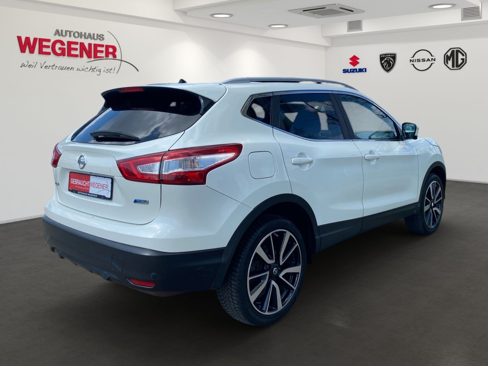 NISSAN QASHQAI Tekna 1.5dCi Safety+I-PA Glasdach EURO6