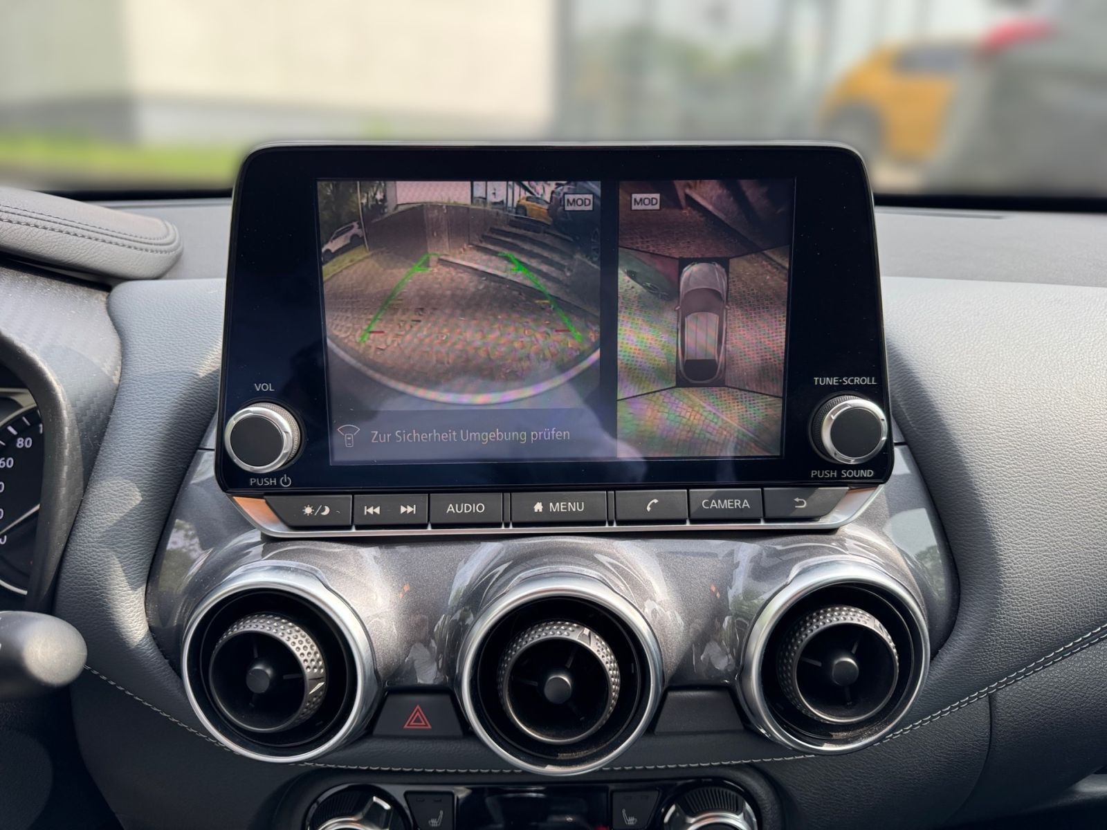 NISSAN JUKE TEKNA CarPlay SHZ LED 19'' 1. Hand Kamera