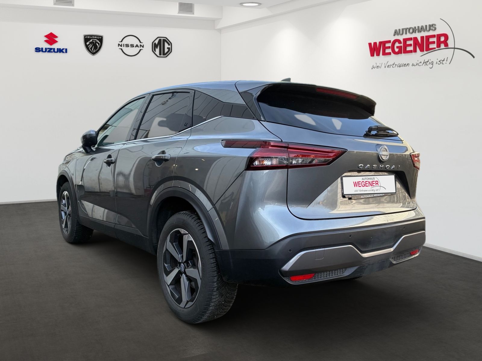 NISSAN QASHQAI 1.3 360°*Klimaaut*Totwinkel*CARPLAY*ACC