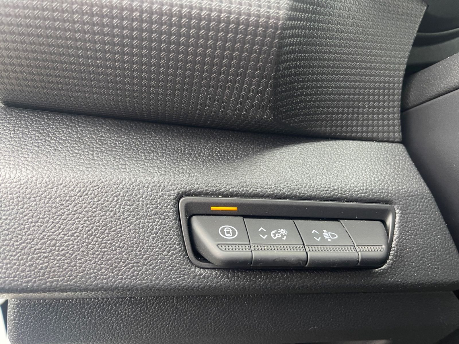 Nissan Primastar Kasten L2H1 3,0t dci150 DCT ACENTA 1ST AHK LRB 270