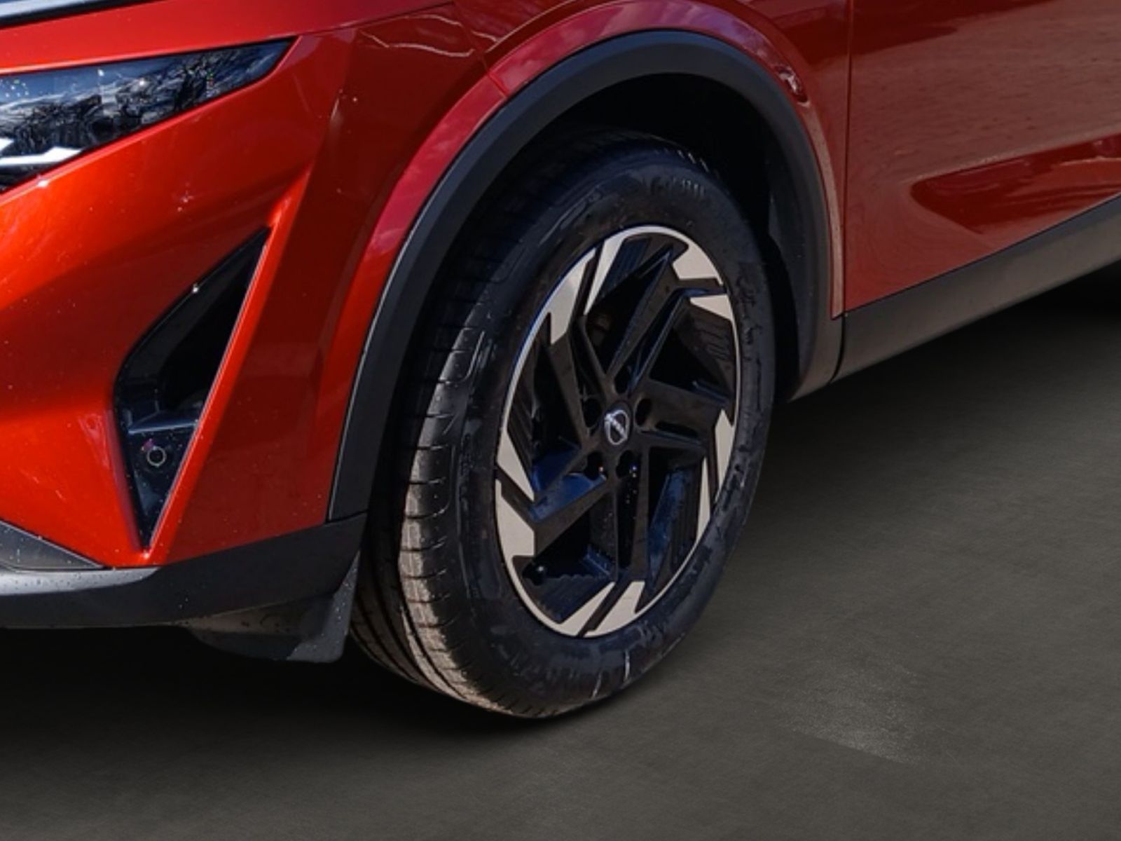 NISSAN QASHQAI 1.3 DIG-T MHEV N-Connecta LED*360°*Navi