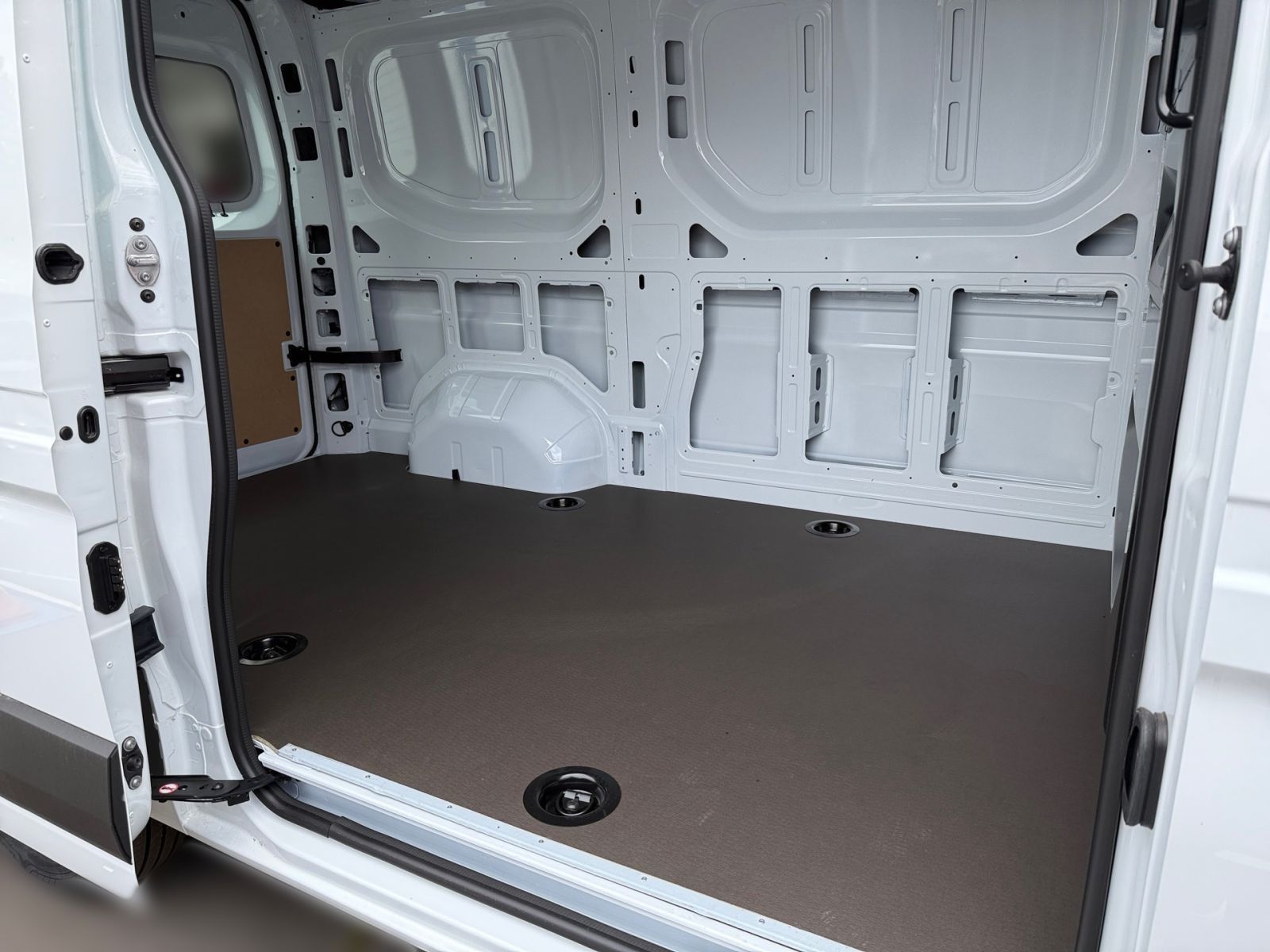 NISSAN Interstar N-CONNECTA L2H2 AHK 270 Komfort Paket