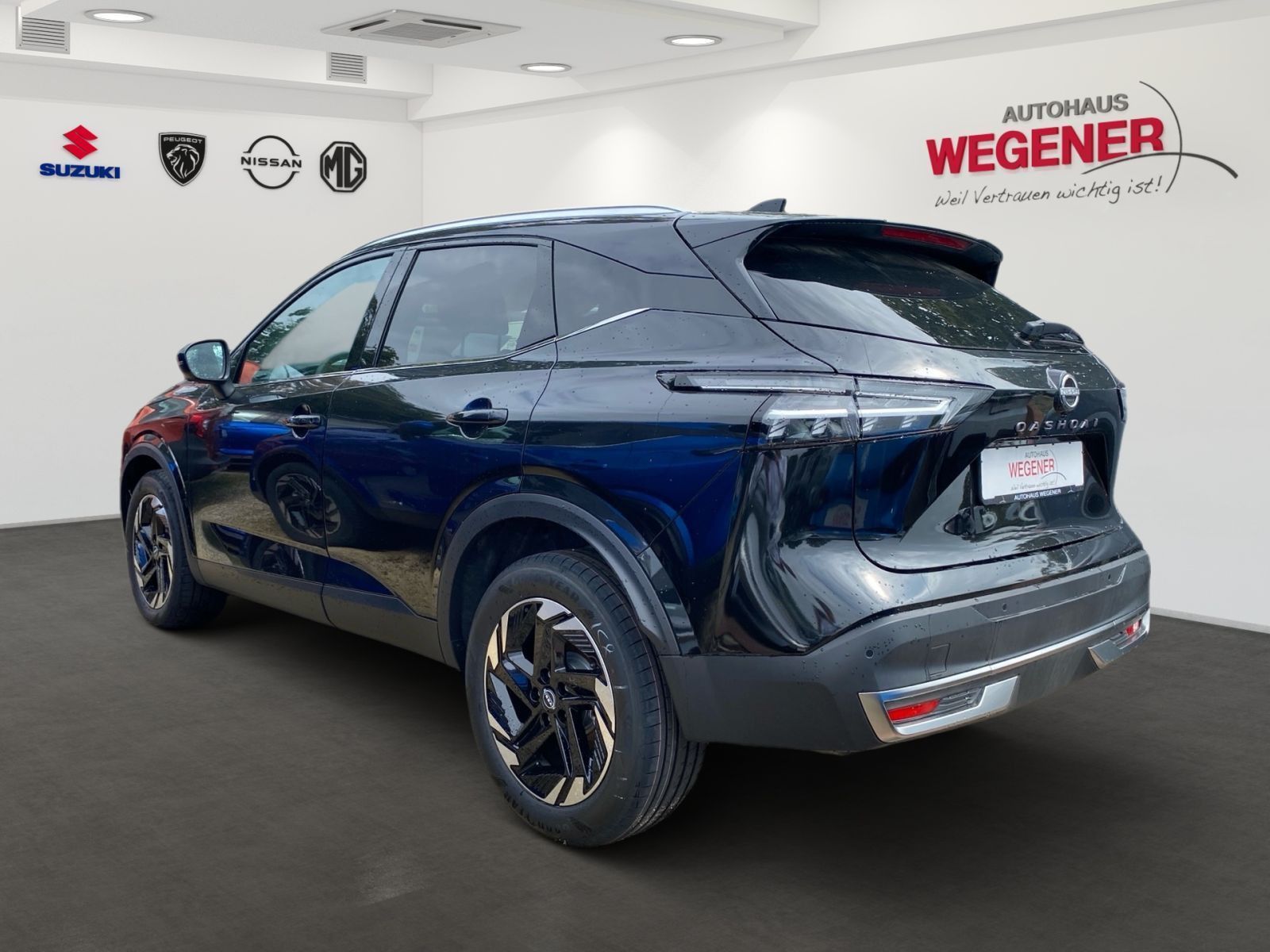 NISSAN QASHQAI 1.3 DIG-T MHEV MT SHZ HUD 360° KAM