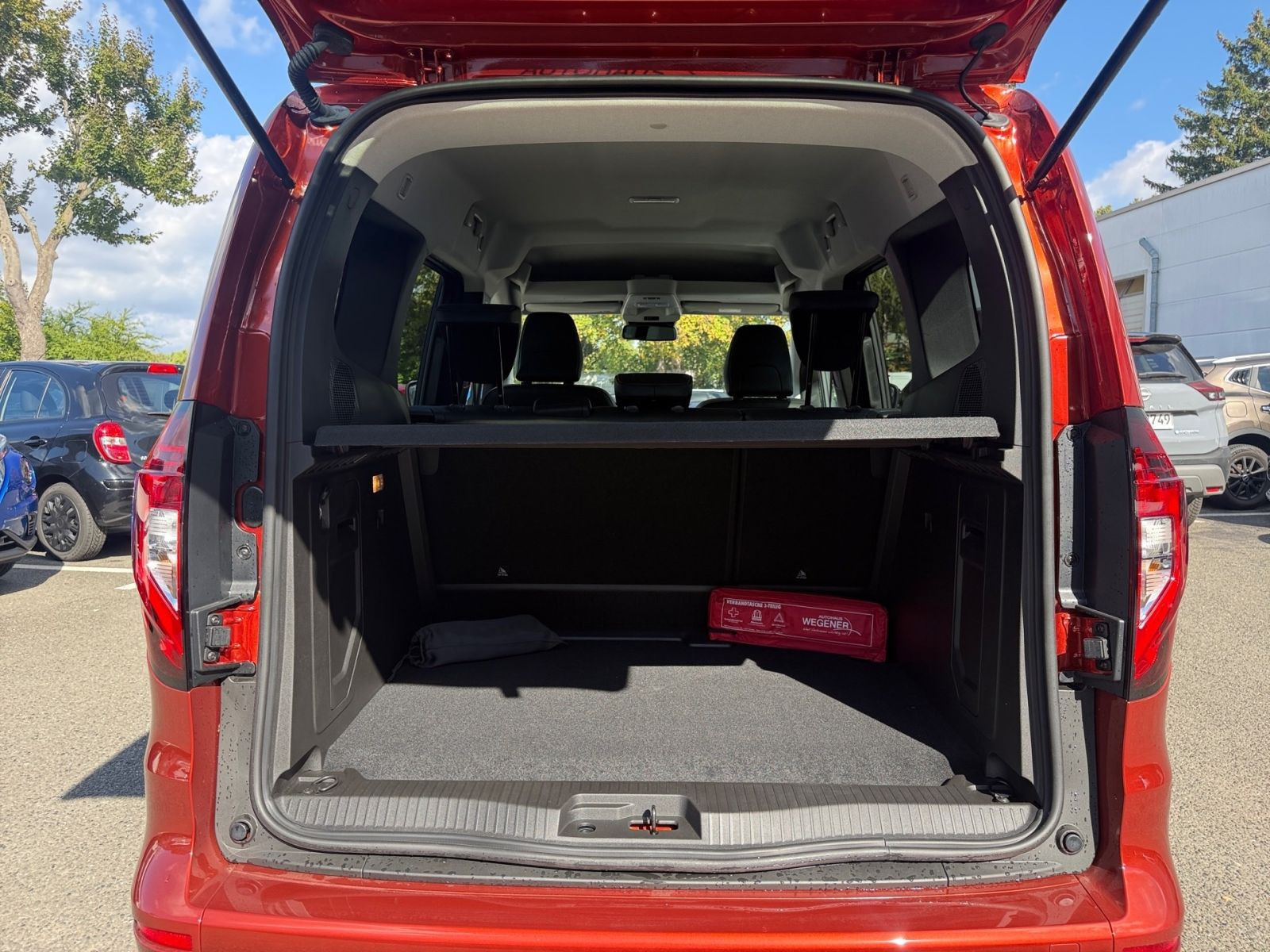 Nissan Townstar Kombi L1 1.3 AT Tekna