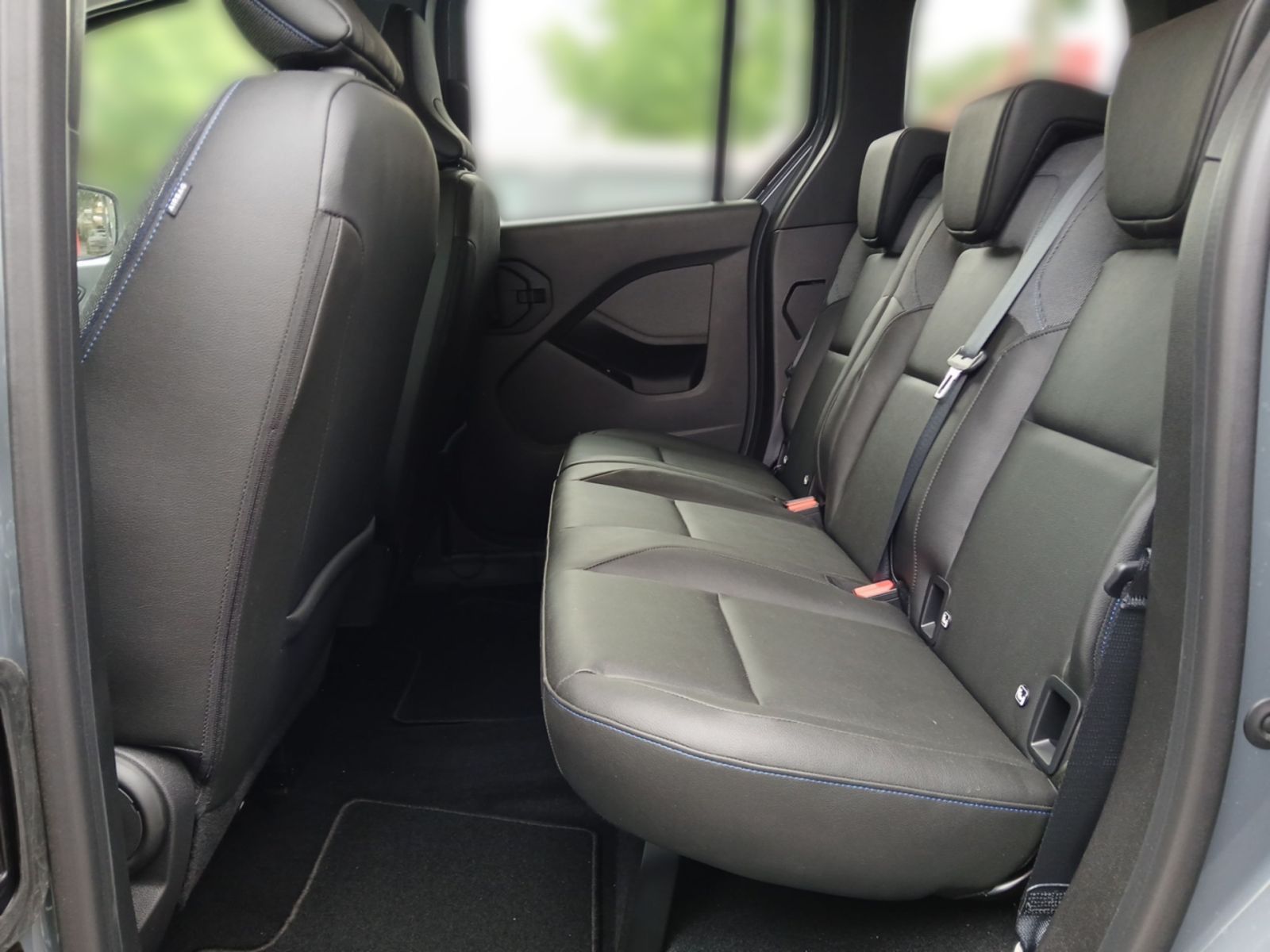 NISSAN TOWNSTAR N-CONNECTA AT 2ST NAVI DESIGN