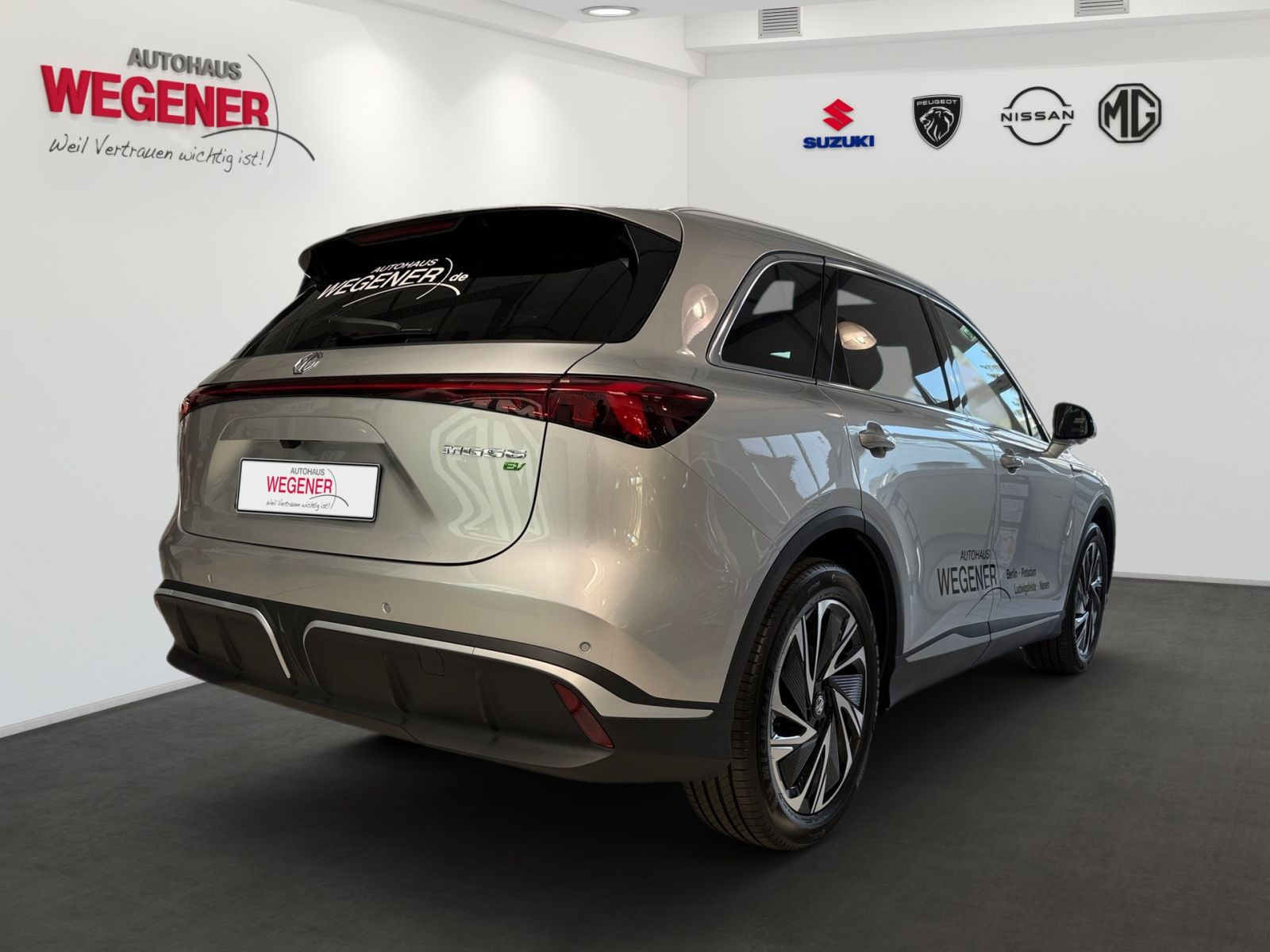 MG MGS6 EV Luxury AWD HeadUp*Pano*Navi*CarPlay*360°