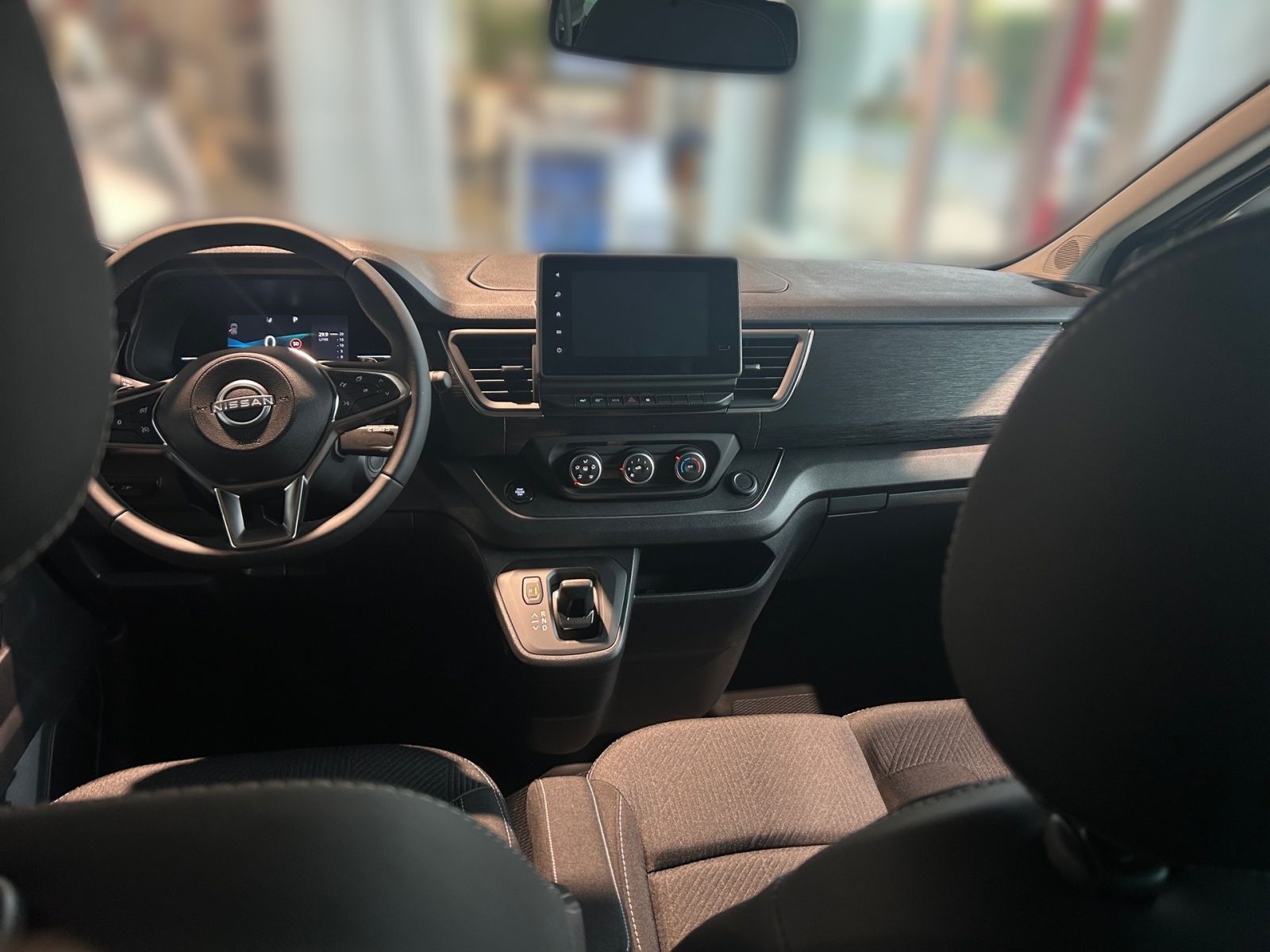 Nissan Primastar Kombi9 L1H1 2,8t CarPlay*Navi*PDC*CAM