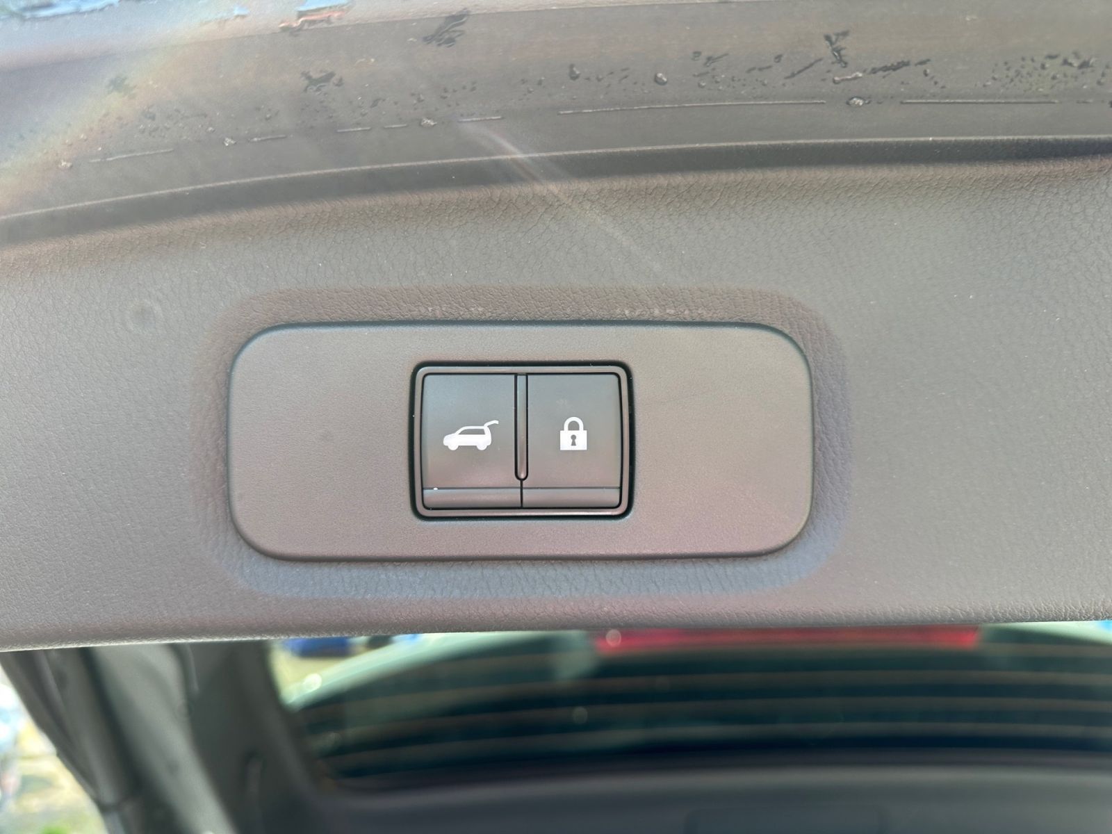 NISSAN Qashqai 1.3 DIG-T N-Connecta HeadUp*Pano*Navi