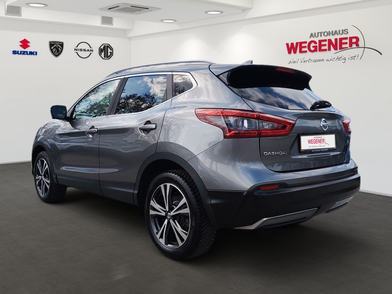 Nissan Qashqai 1.3 DIG-T N-Connecta Pano*beh. WSS*CAM