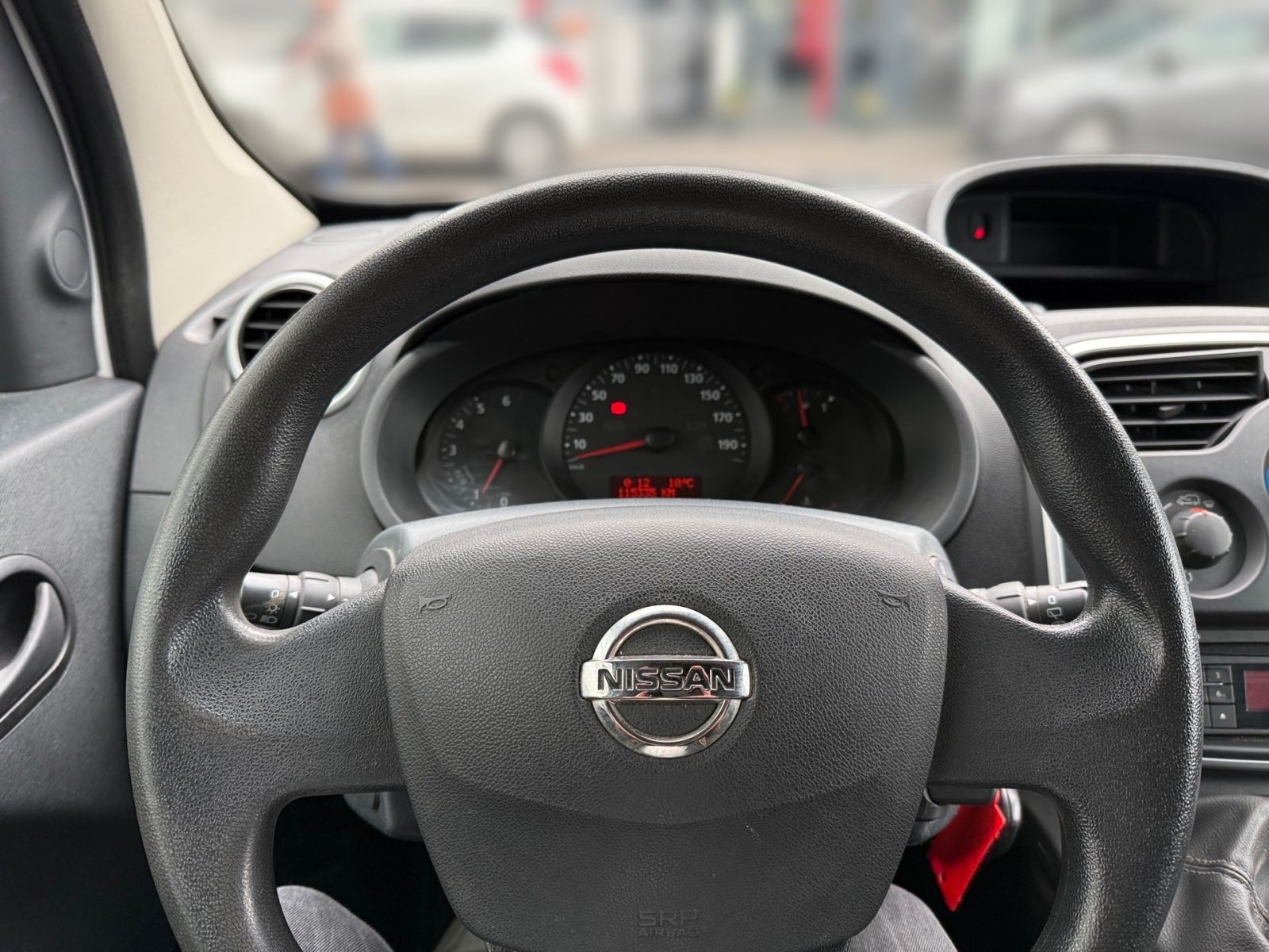 NISSAN NISSAN NV250 Kasten L1 2,0 6MT KLIMA RADIO AHK