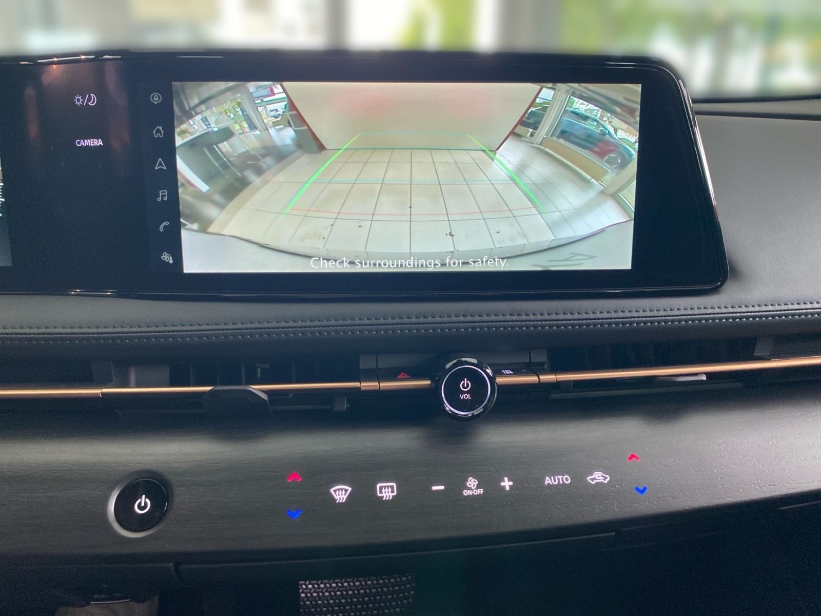 NISSAN ARIYA 63 kWh Basis ACC*Totwinkel*Navi*Kamera*PDC