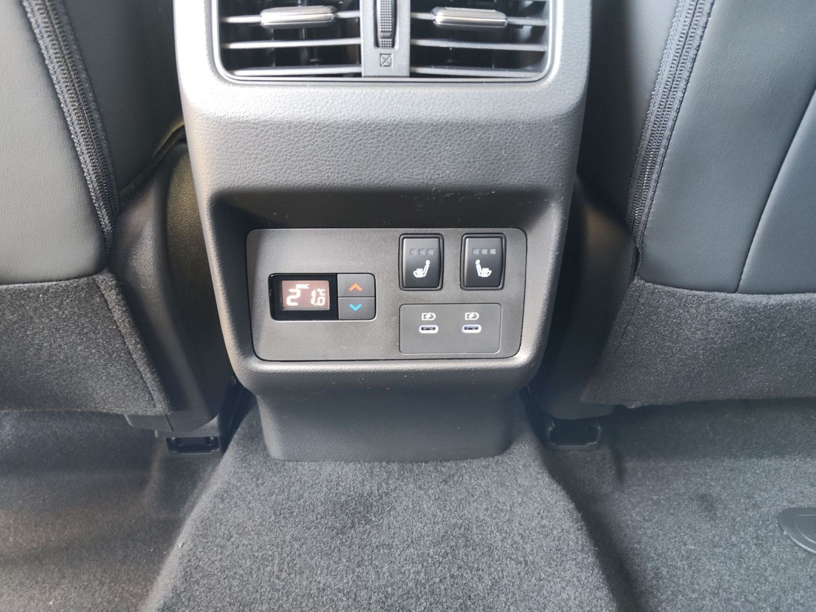 Nissan X-Trail 1.5 VC-T e-Power Tekna Head-Up*Navi