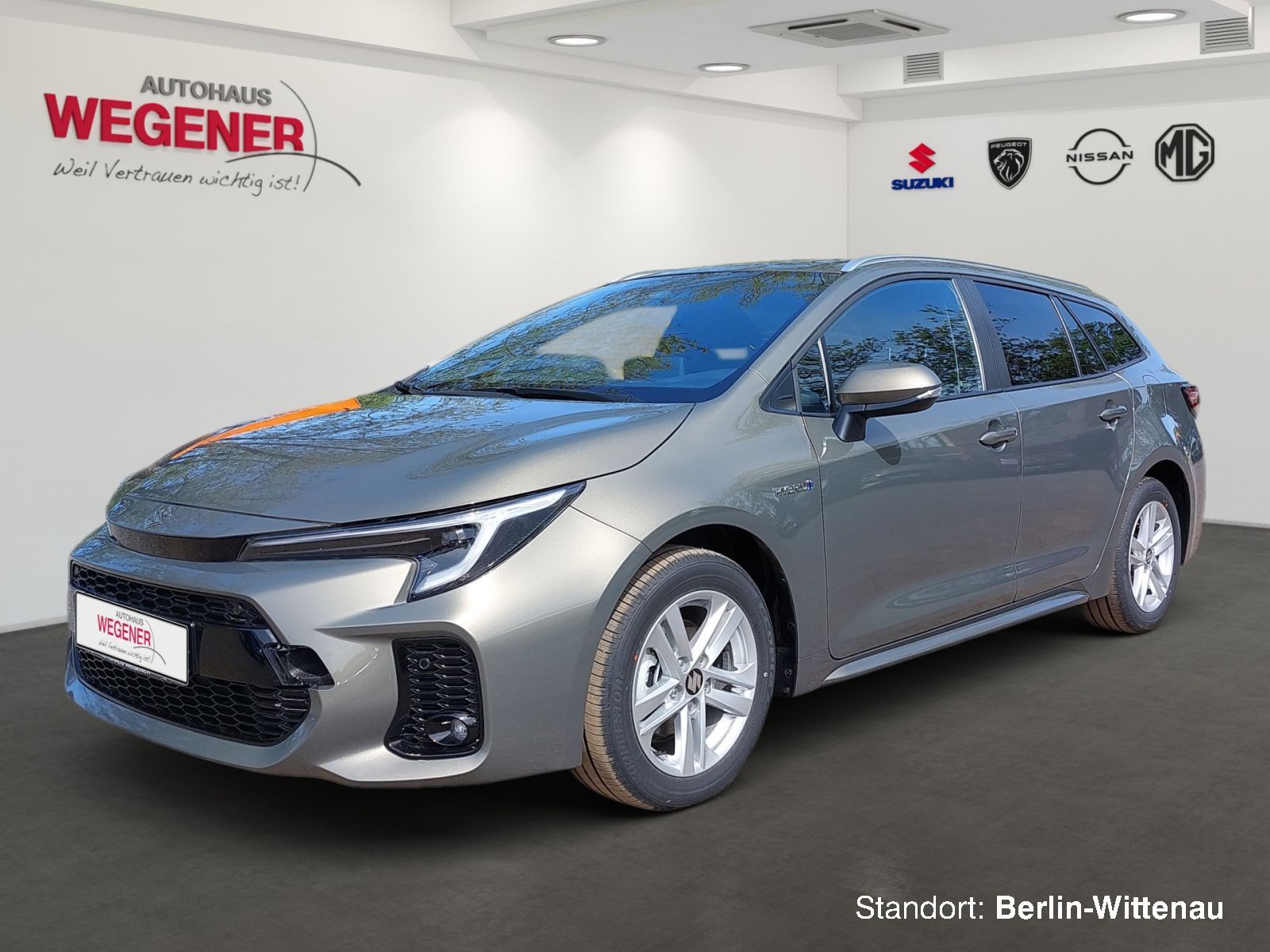SUZUKI Swace 1.8 Comfort+ CVT Hybrid Navi*CarPlay