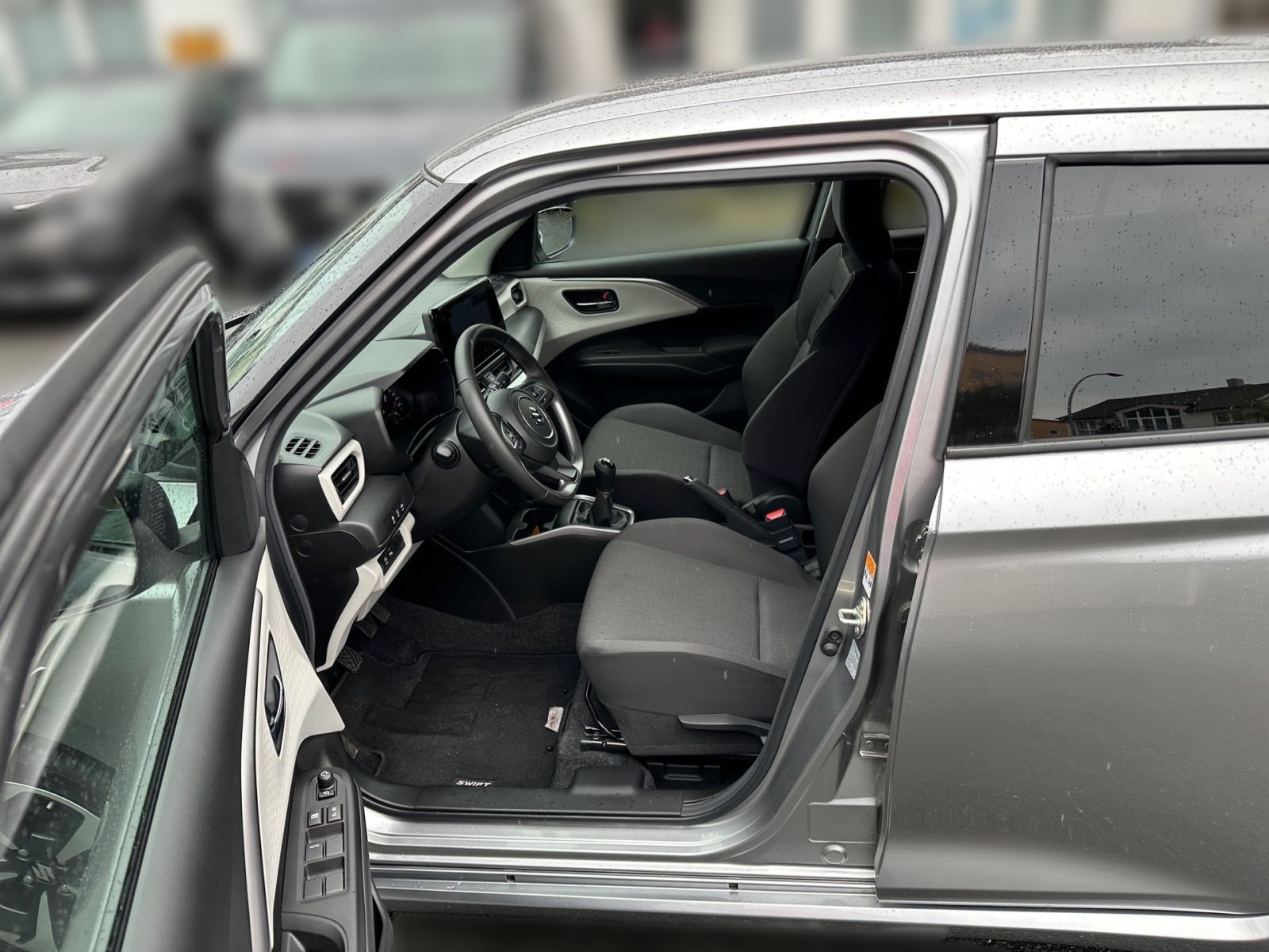 SUZUKI SWIFT COMFORT+ HYBRID 1.2 MT CAM NAVI SHZ