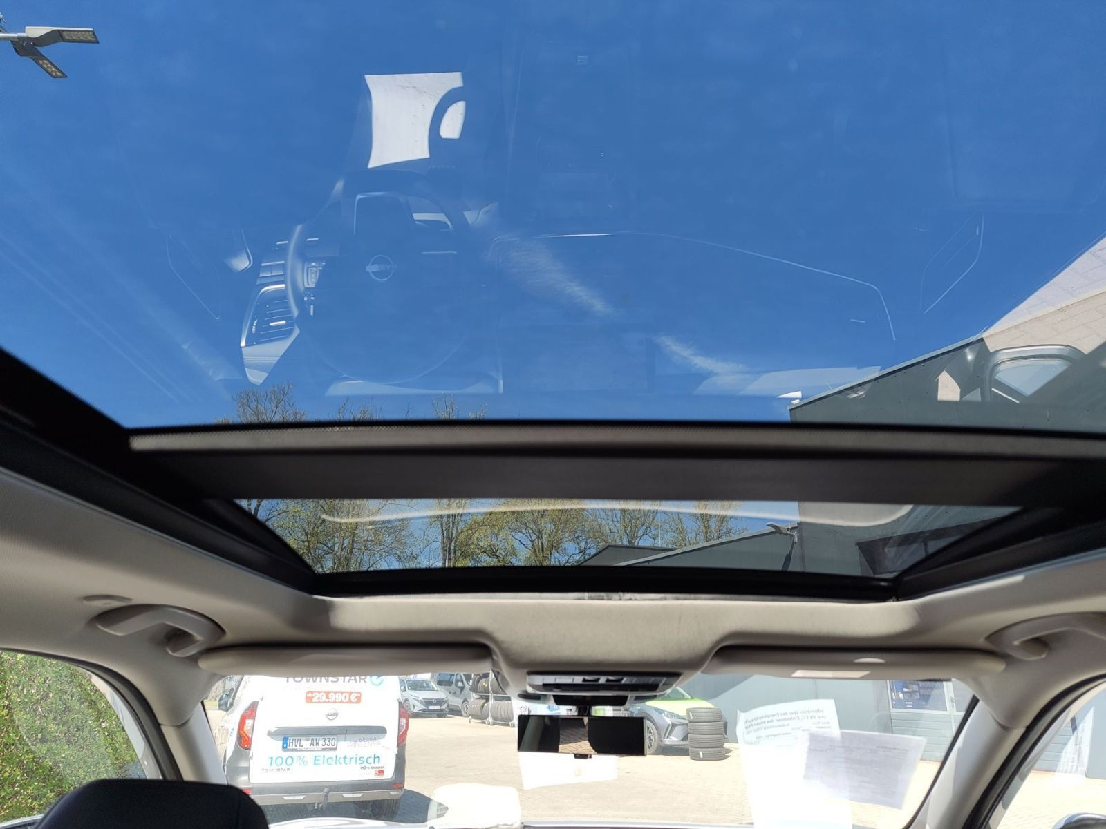 Nissan X-Trail Tekna 1.5 AT - HUD NAVI SHZ Keyless 360CAM ACC LKA SWA