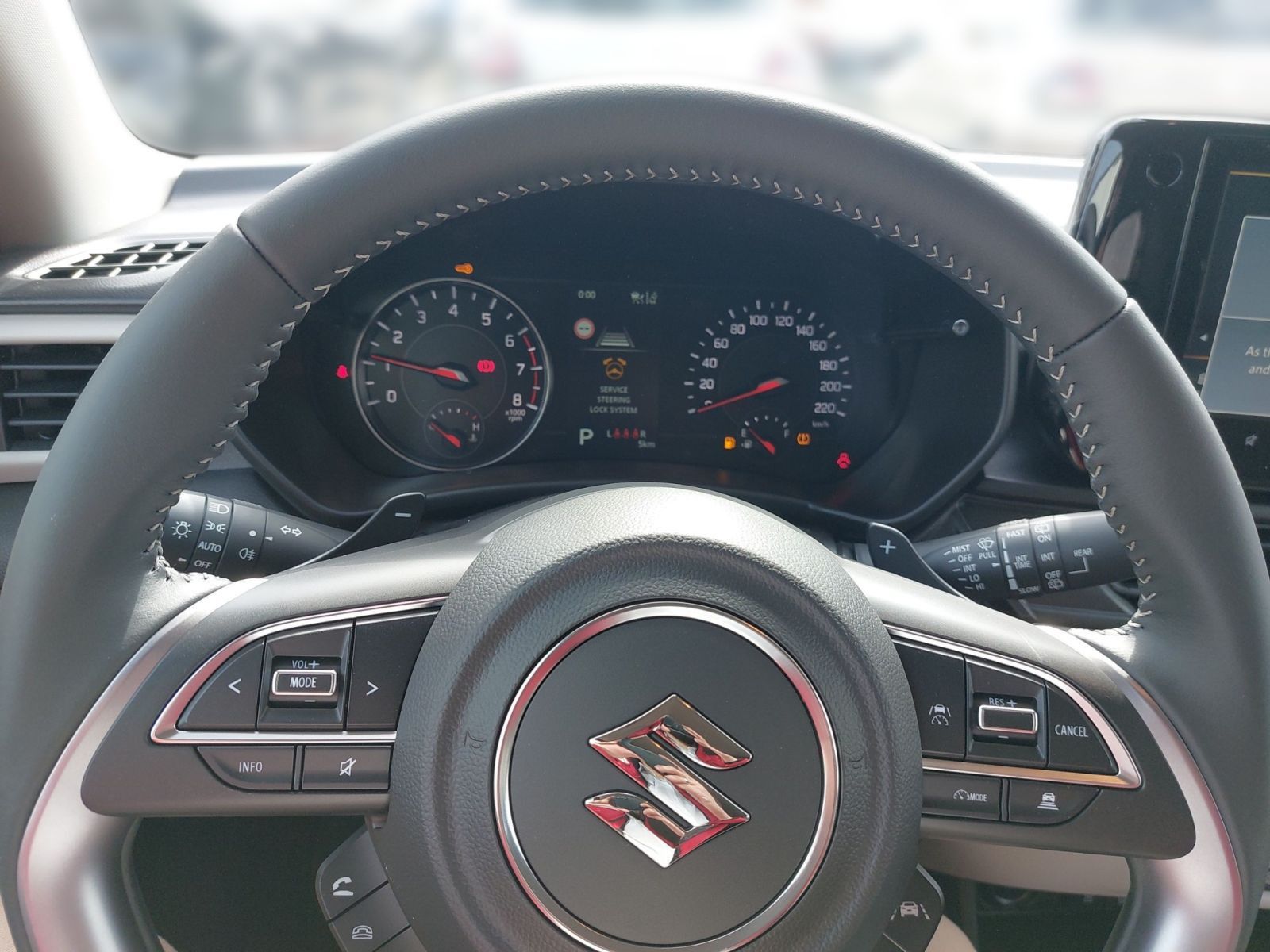 SUZUKI SWIFT COMFORT+ CVT HYBRID NAVI KAM SHZ