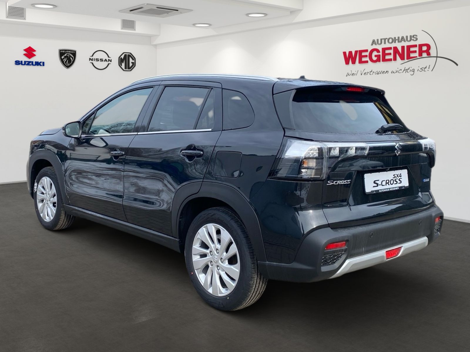 Suzuki S-CROSS 1.4 COMFORT 6AT/ KAMERA/ NAVI/ SHZ