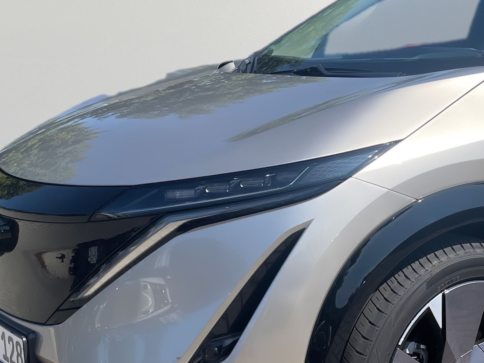 NISSAN ARIYA 87 kWh Evolve Pack ALLRAD PANO*HUD*NAPPA