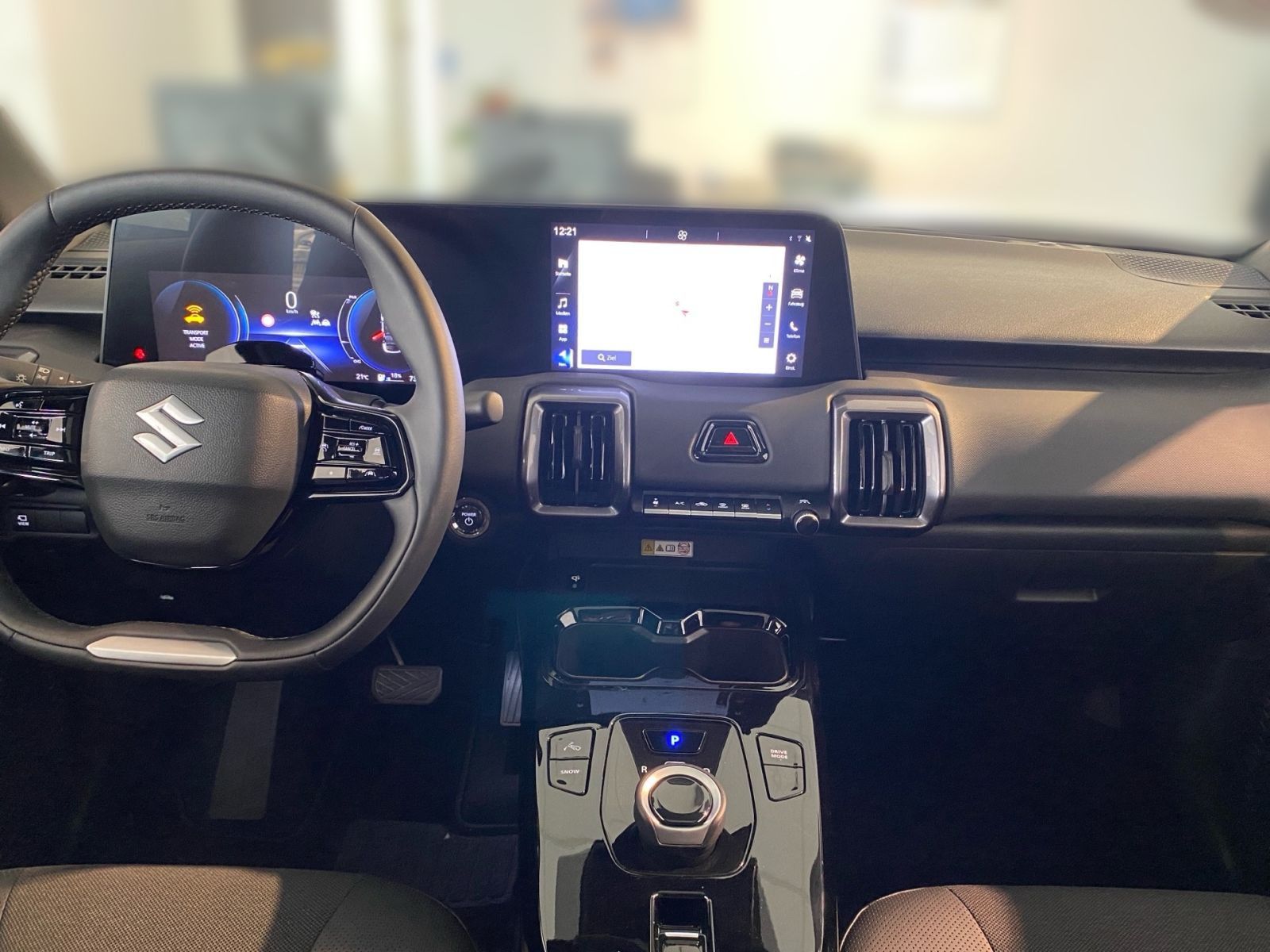 SUZUKI e VITARA (61kWh) Comfort+