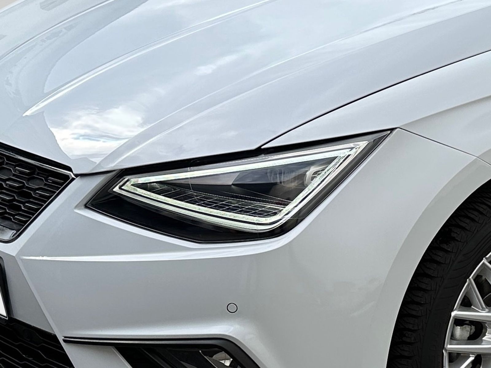 SEAT Ibiza 1.0 TSI Excellence MT LED*NAVI*CAM*SHZ